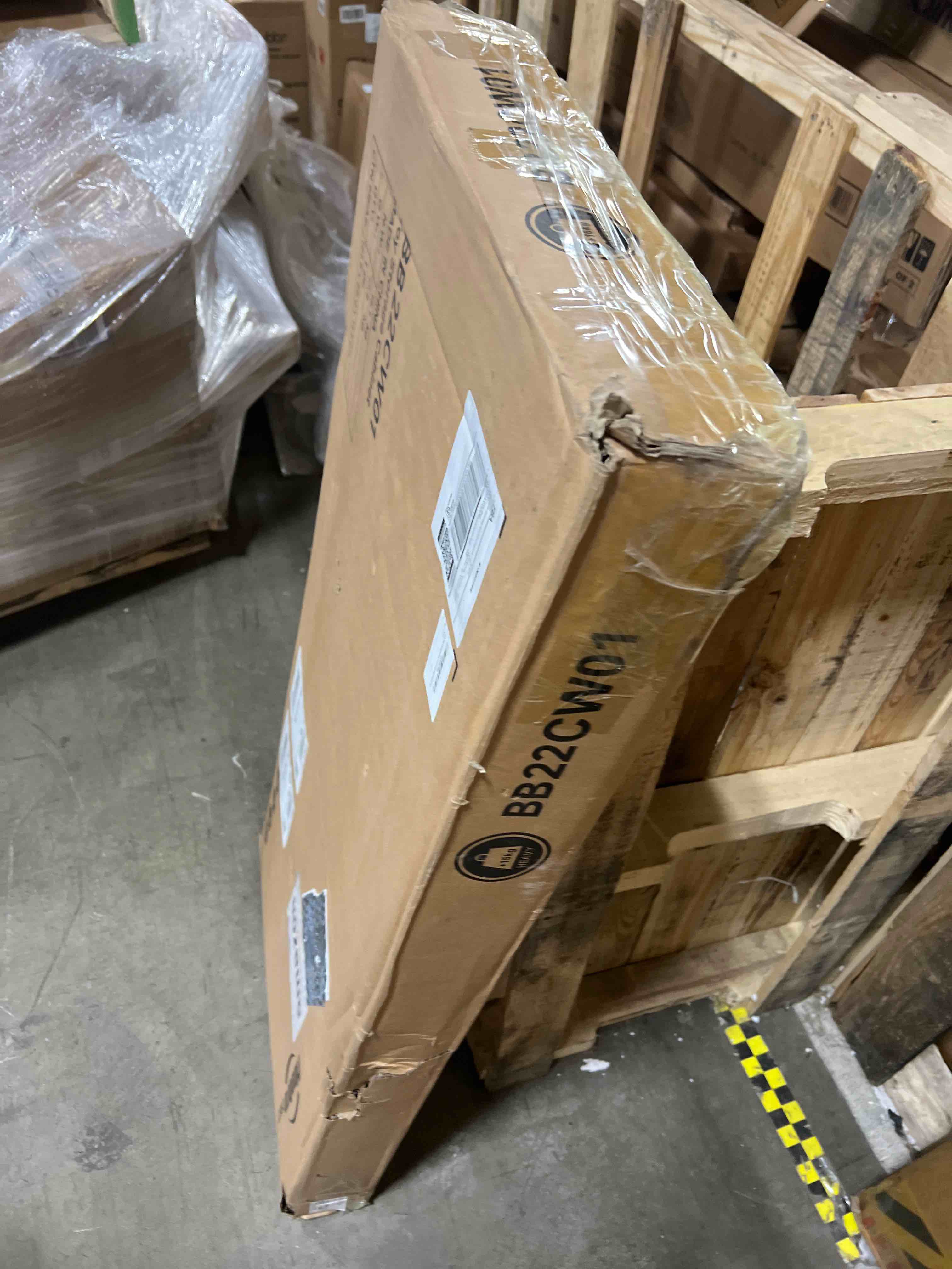 https://s3.amazonaws.com/lotting-images-prod/phillipi/RED3765879_1737566230562.jpeg