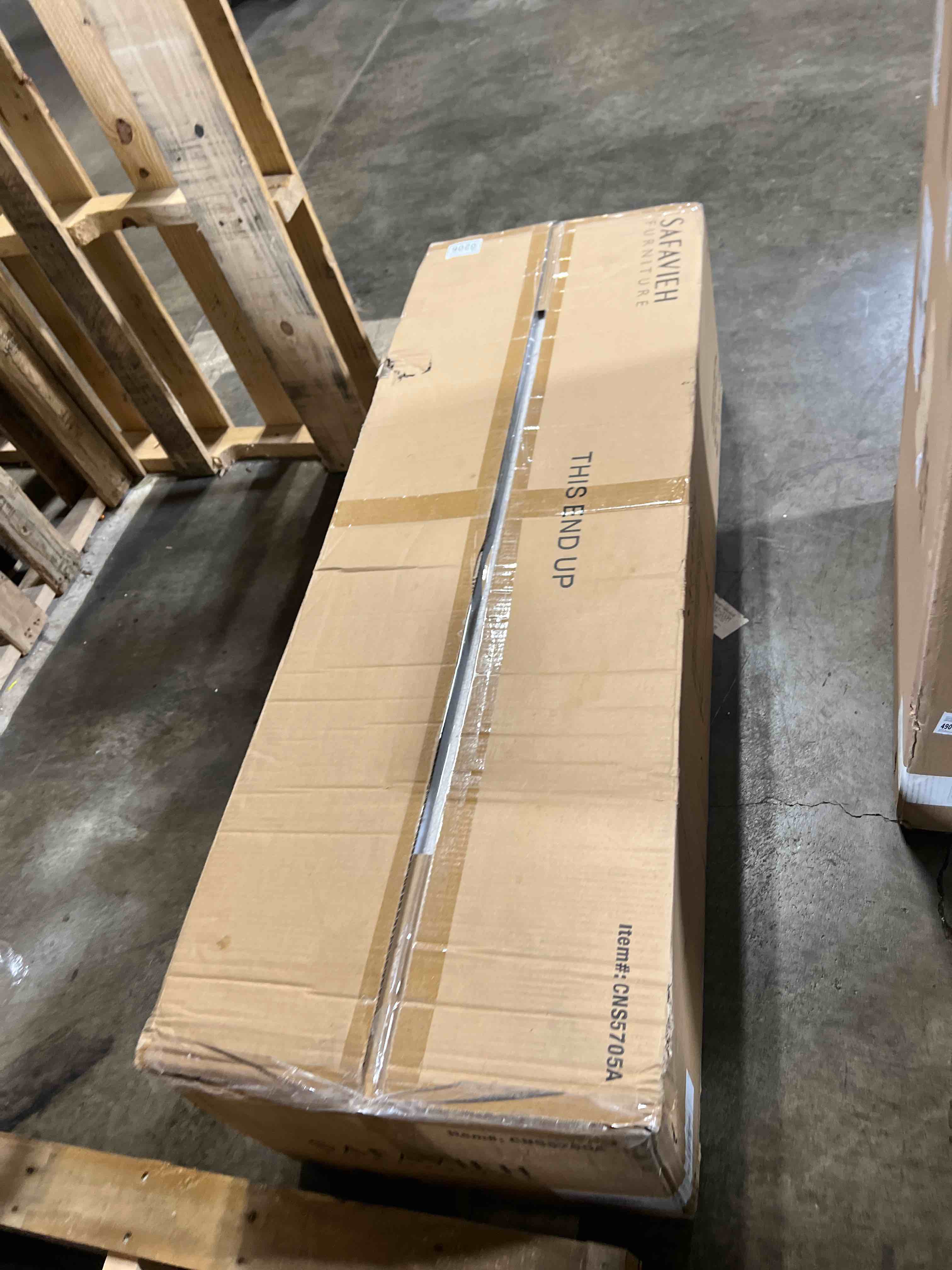 https://s3.amazonaws.com/lotting-images-prod/phillipi/RED3766287_1738165274506.jpeg