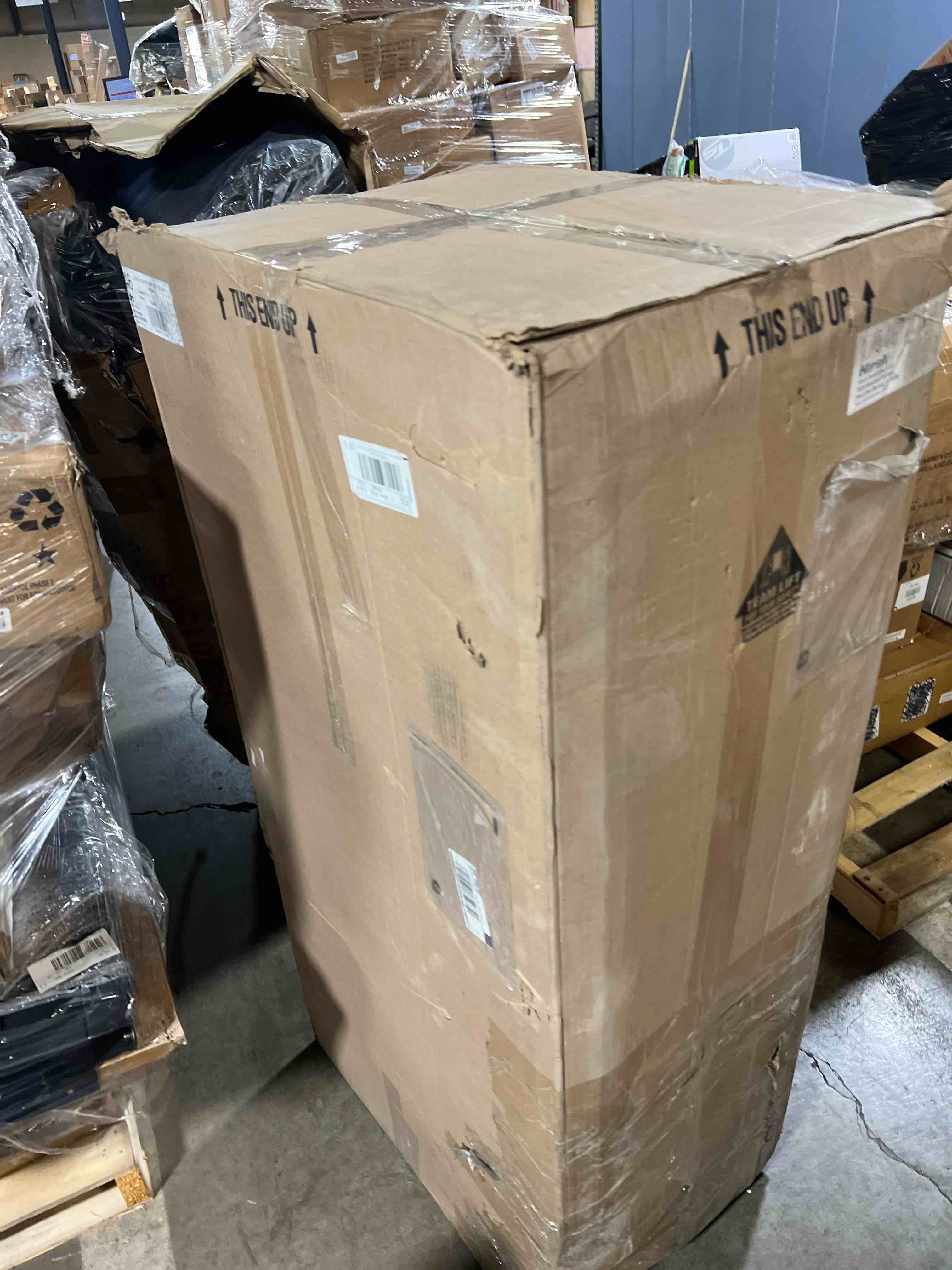 https://s3.amazonaws.com/lotting-images-prod/phillipi/RED3766289_1738165658506.jpeg