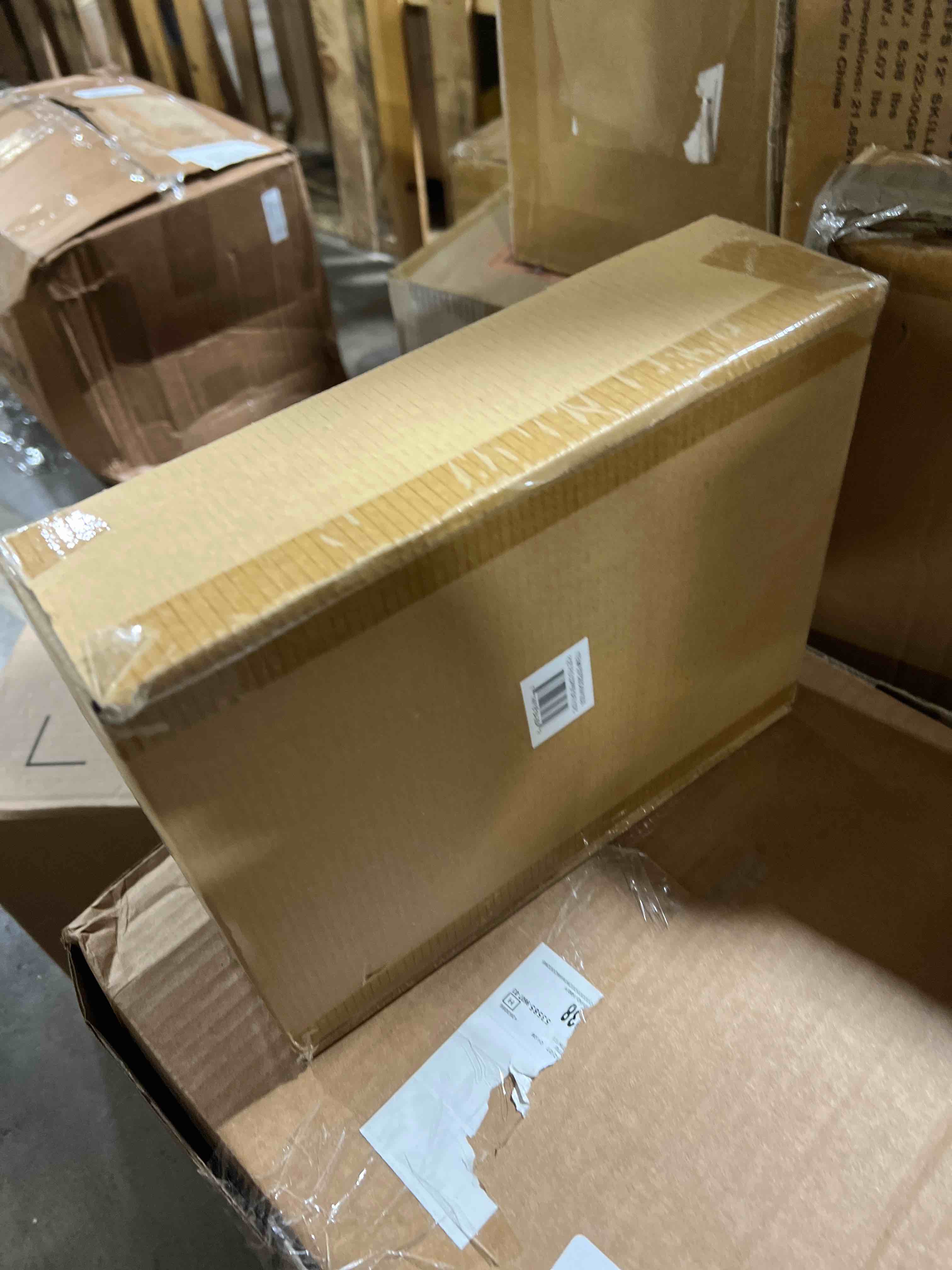 https://s3.amazonaws.com/lotting-images-prod/phillipi/RED3766341_1738171793386.jpeg