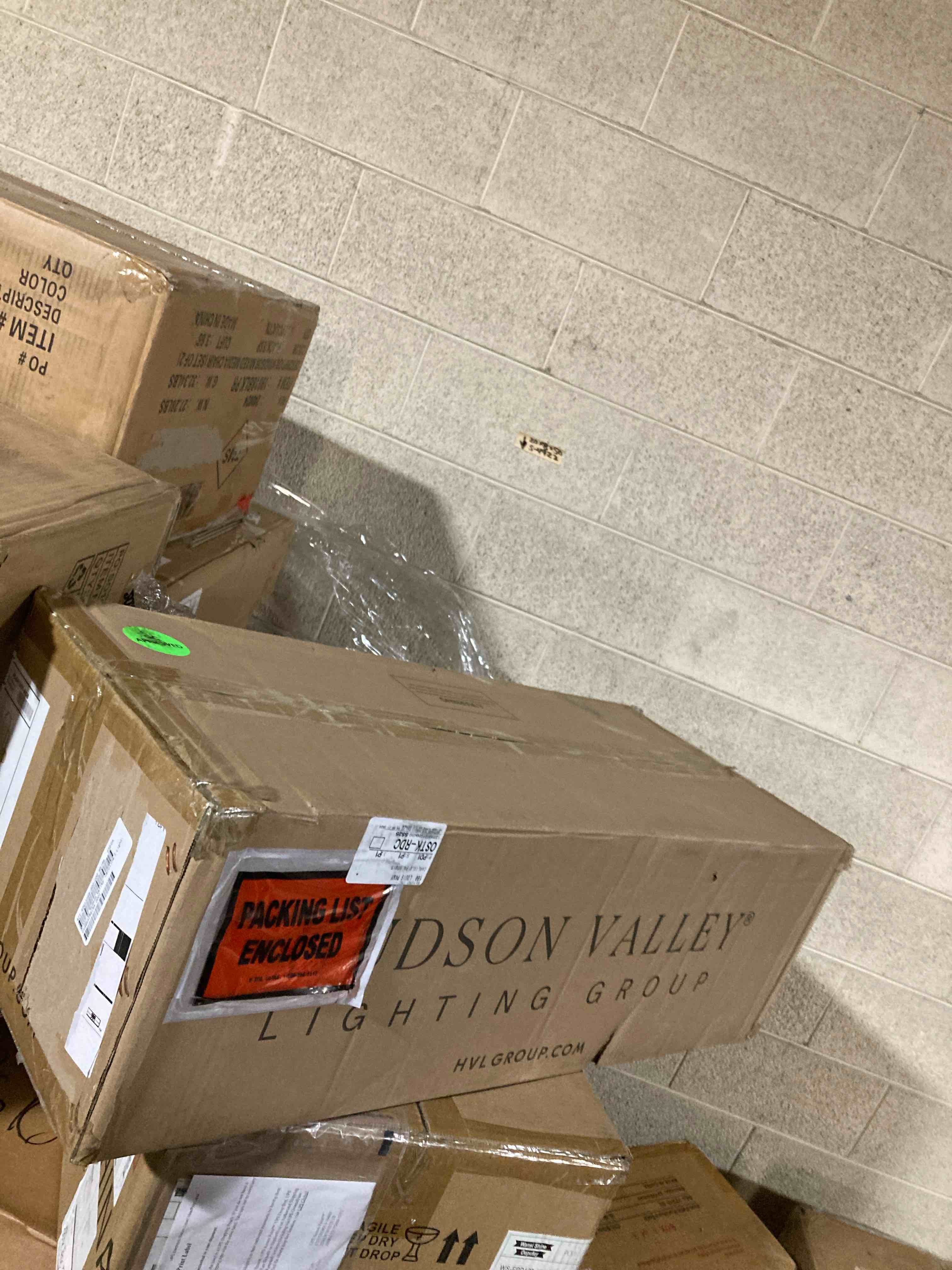 https://s3.amazonaws.com/lotting-images-prod/phillipi/RED3766353_1738347682808.jpeg