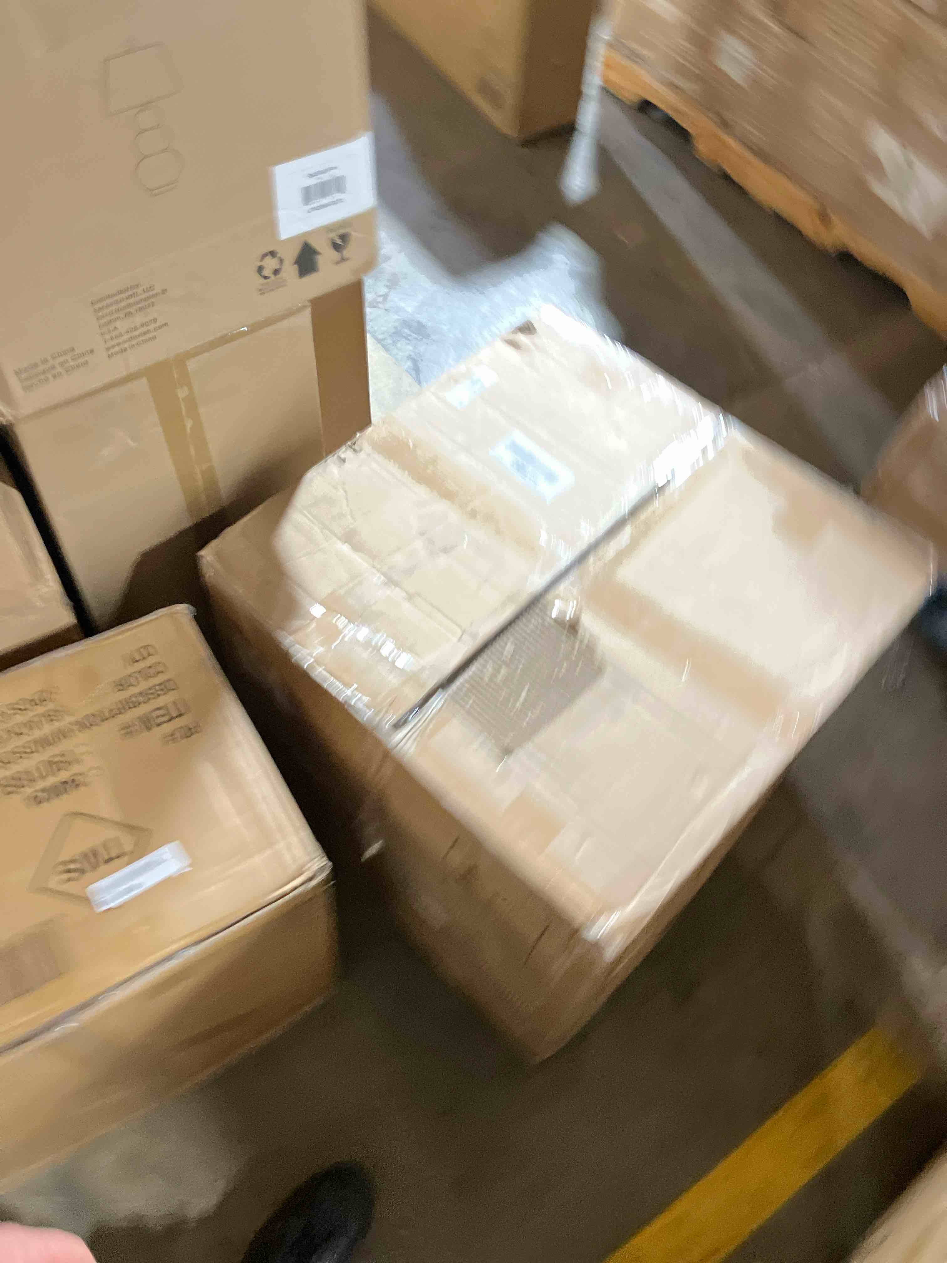 https://s3.amazonaws.com/lotting-images-prod/phillipi/RED3766357_1738350316371.jpeg