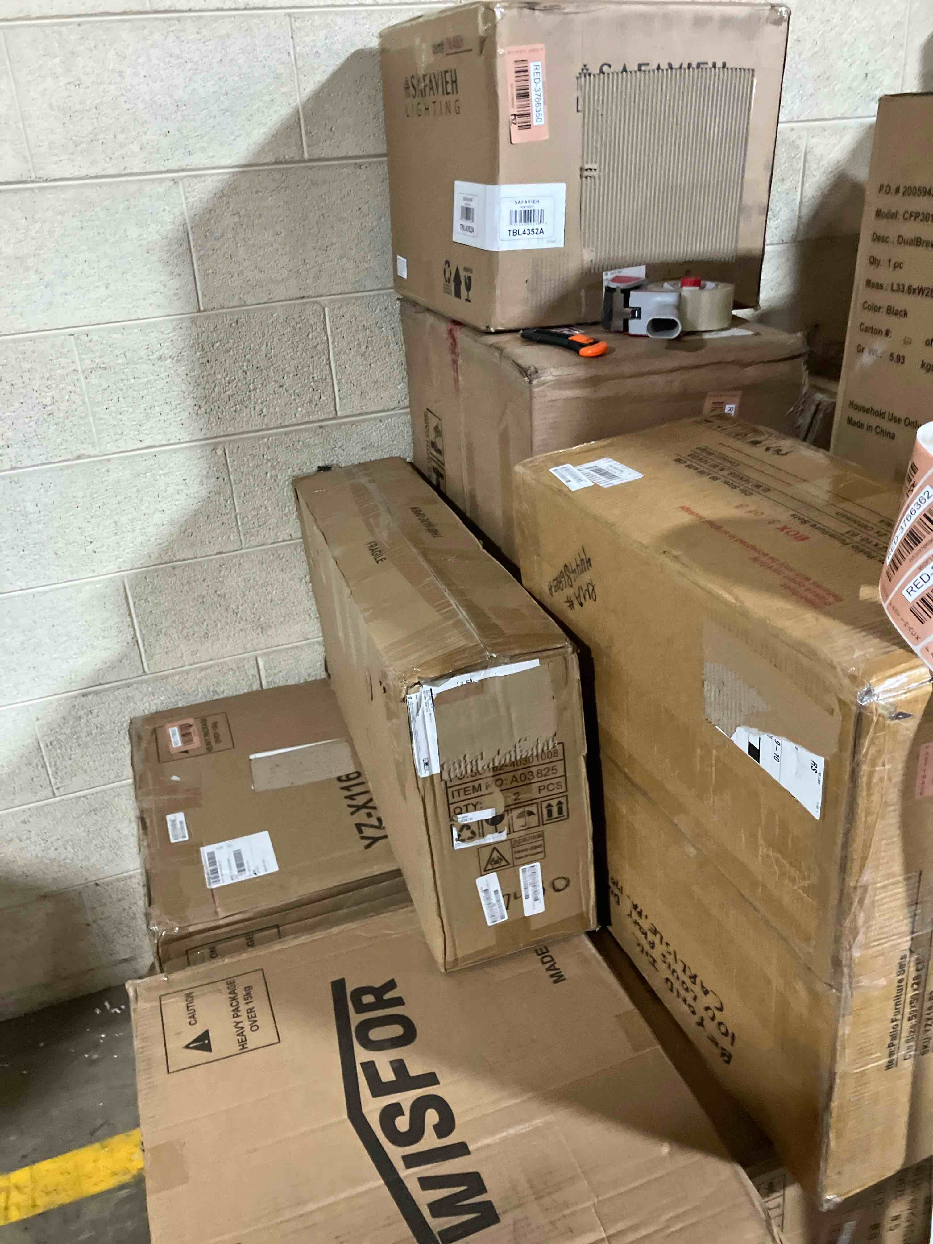 https://s3.amazonaws.com/lotting-images-prod/phillipi/RED3766359_1738351498534.jpeg