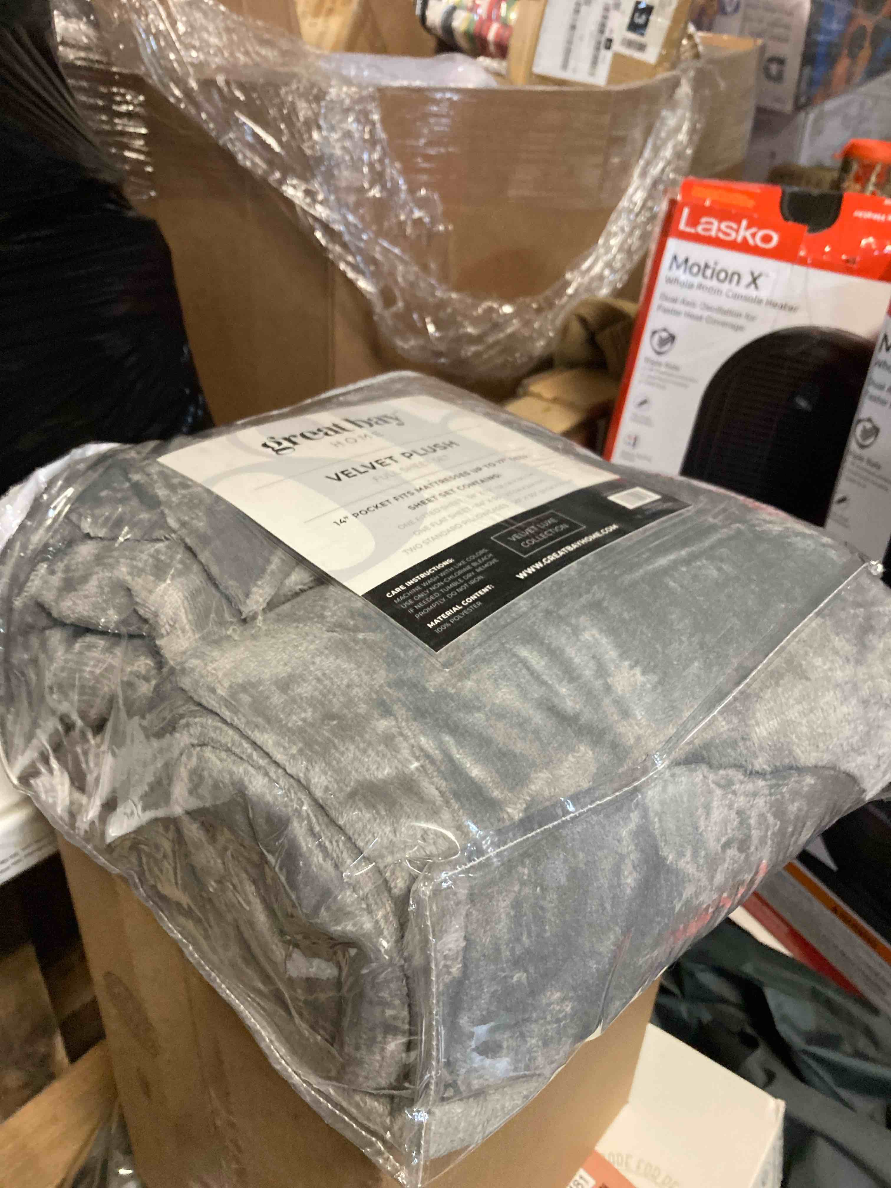 https://s3.amazonaws.com/lotting-images-prod/phillipi/RED3766484_1738697807162.jpeg