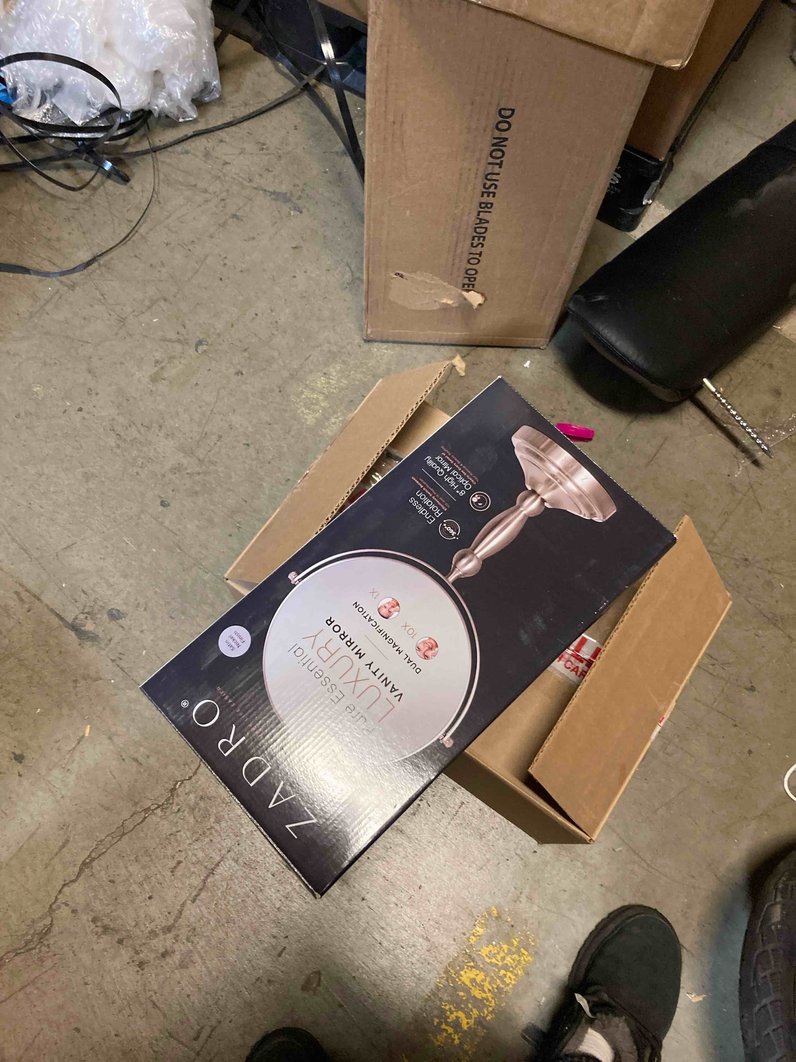 https://s3.amazonaws.com/lotting-images-prod/phillipi/RED3766486_1738697976198.jpeg