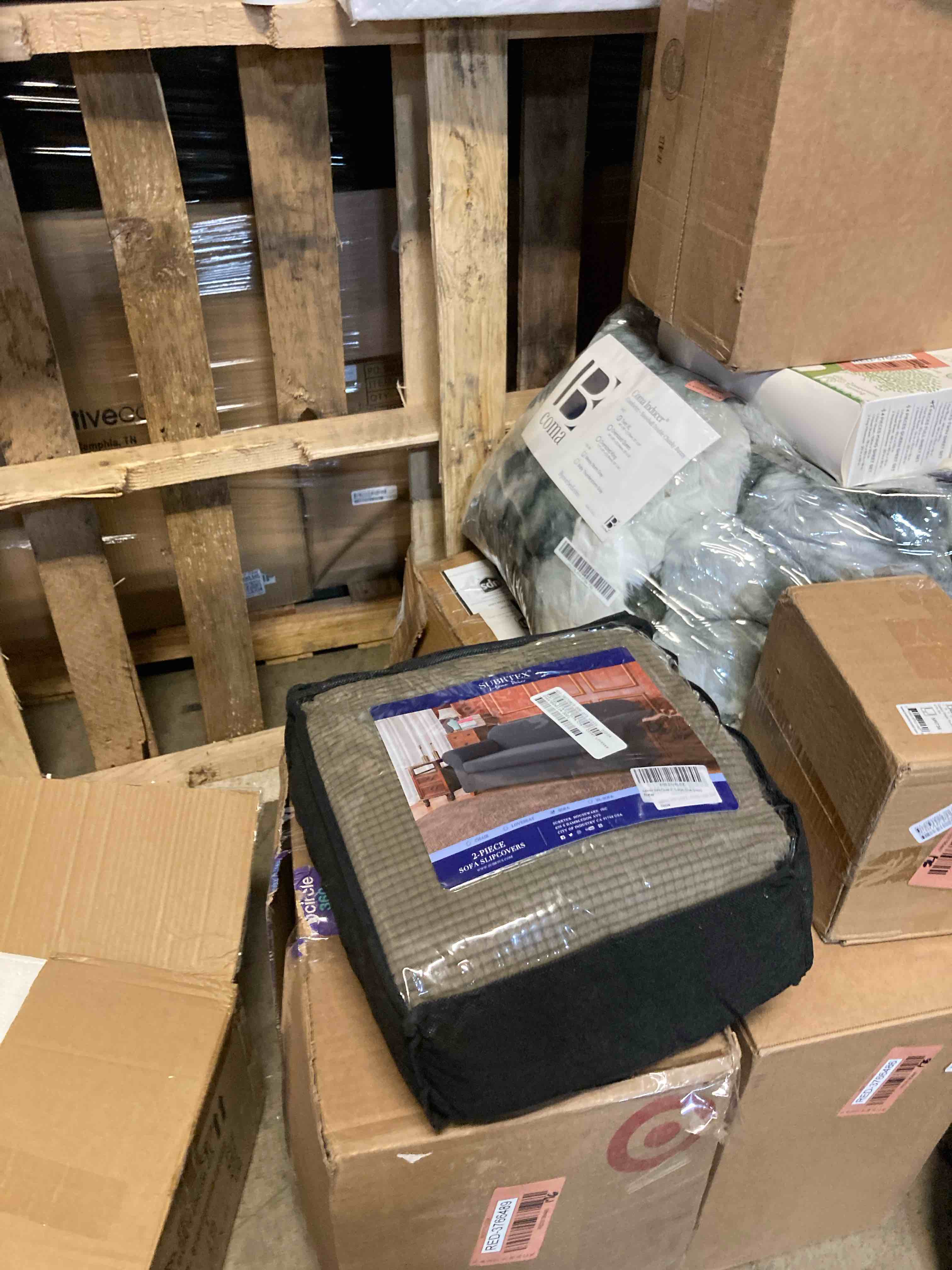 https://s3.amazonaws.com/lotting-images-prod/phillipi/RED3766490_1738698568685.jpeg