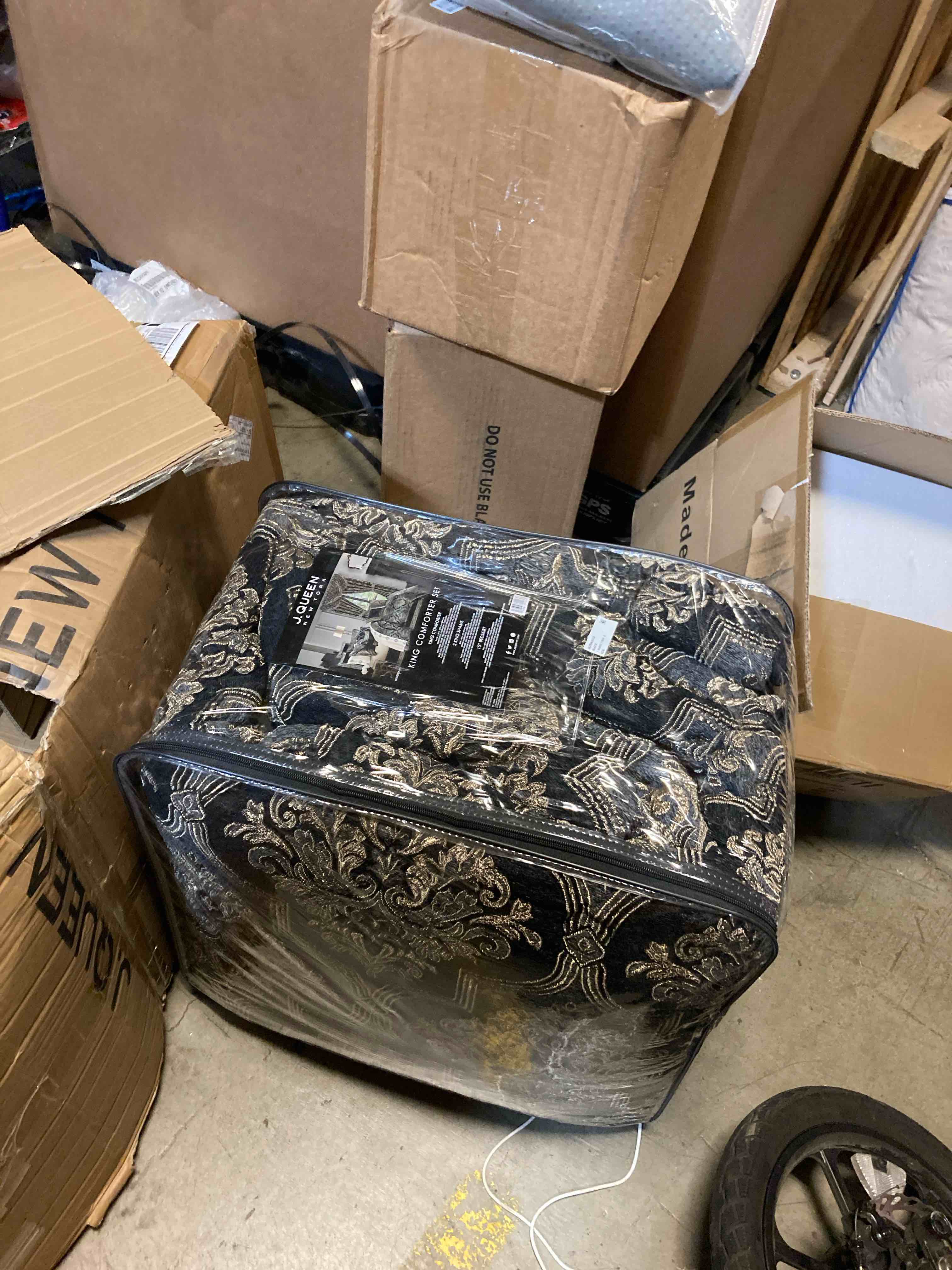 https://s3.amazonaws.com/lotting-images-prod/phillipi/RED3766500_1738699842836.jpeg