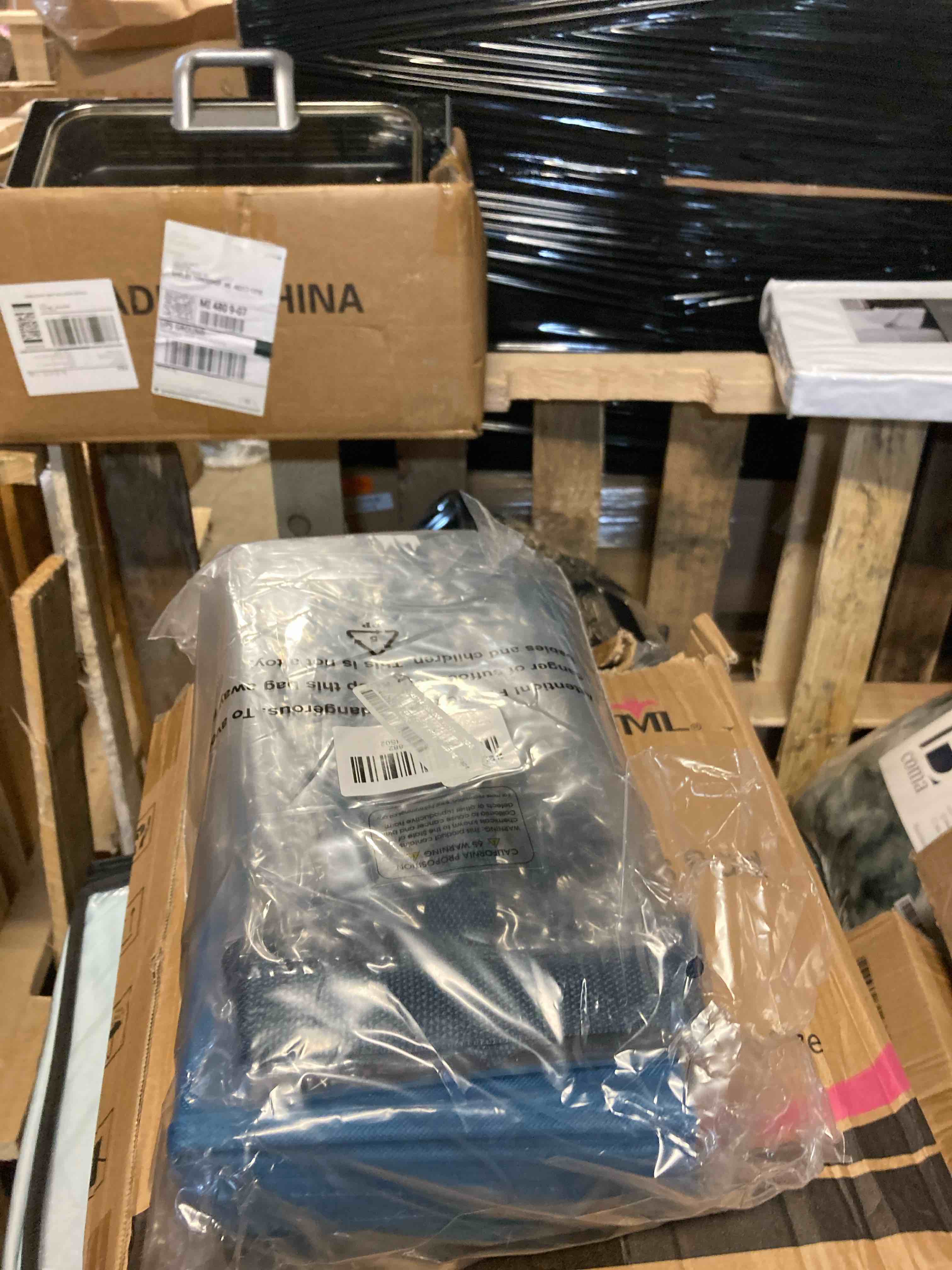 https://s3.amazonaws.com/lotting-images-prod/phillipi/RED3766514_1738703322373.jpeg