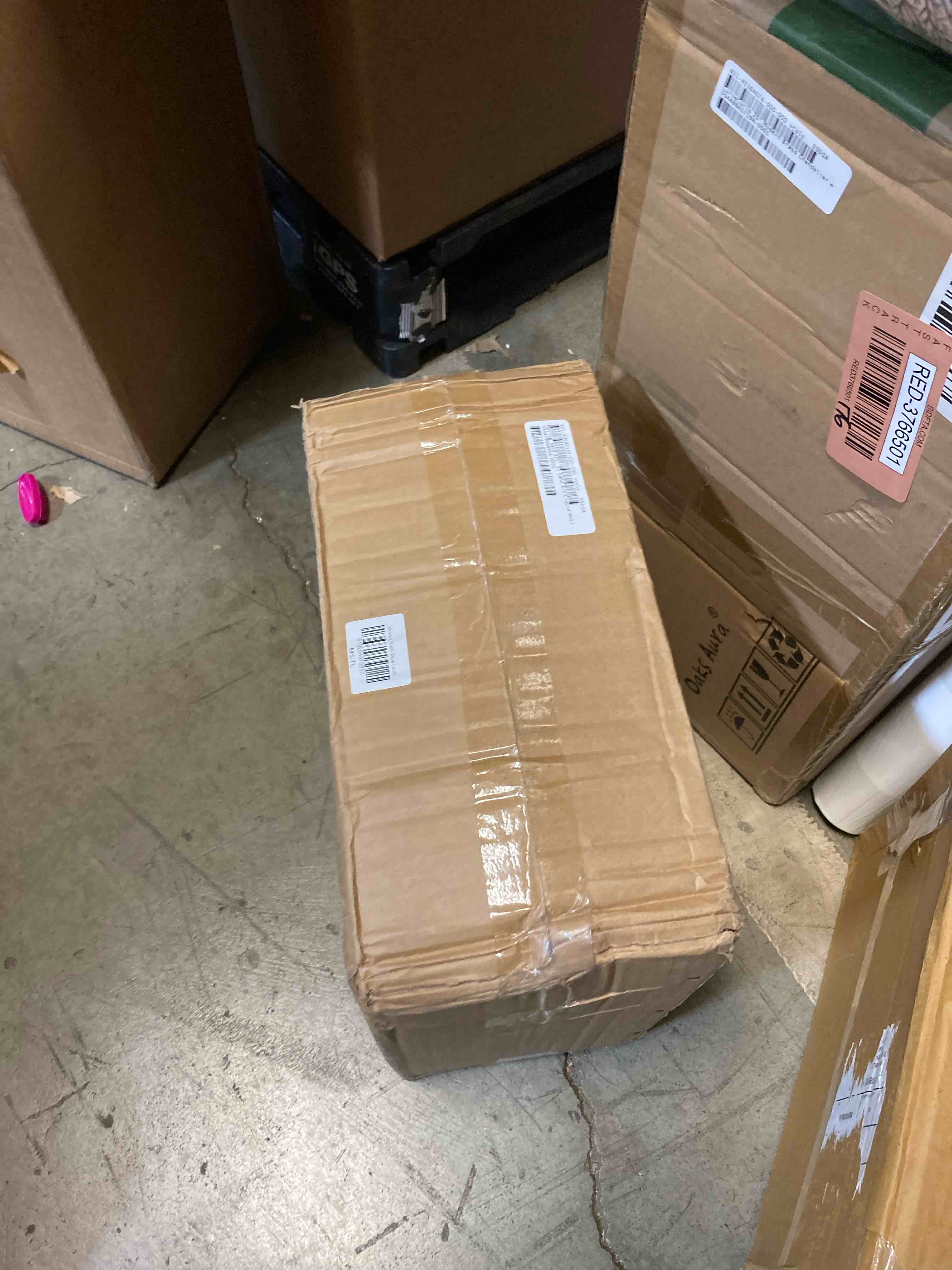 https://s3.amazonaws.com/lotting-images-prod/phillipi/RED3766518_1738703865583.jpeg