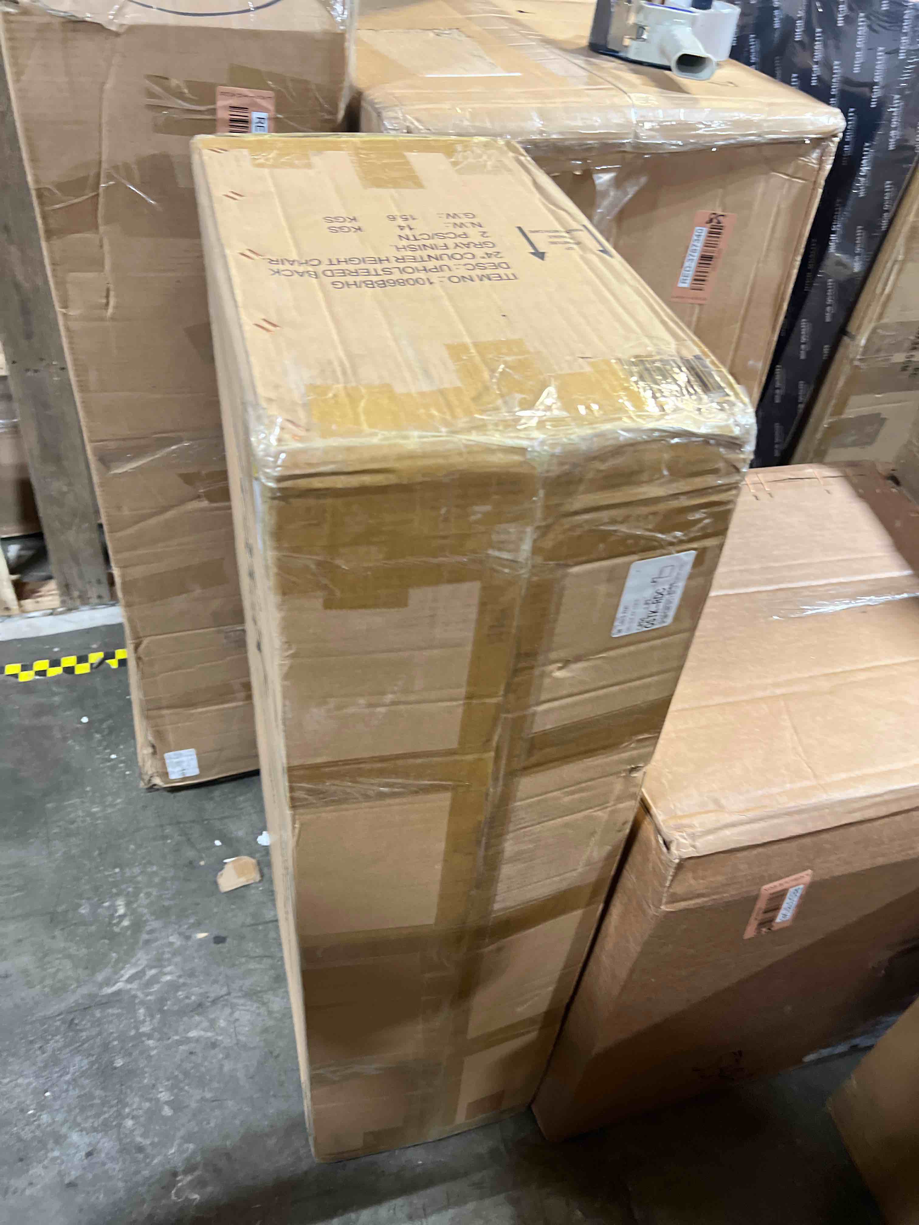 https://s3.amazonaws.com/lotting-images-prod/phillipi/RED3787349_1736279706087.jpeg