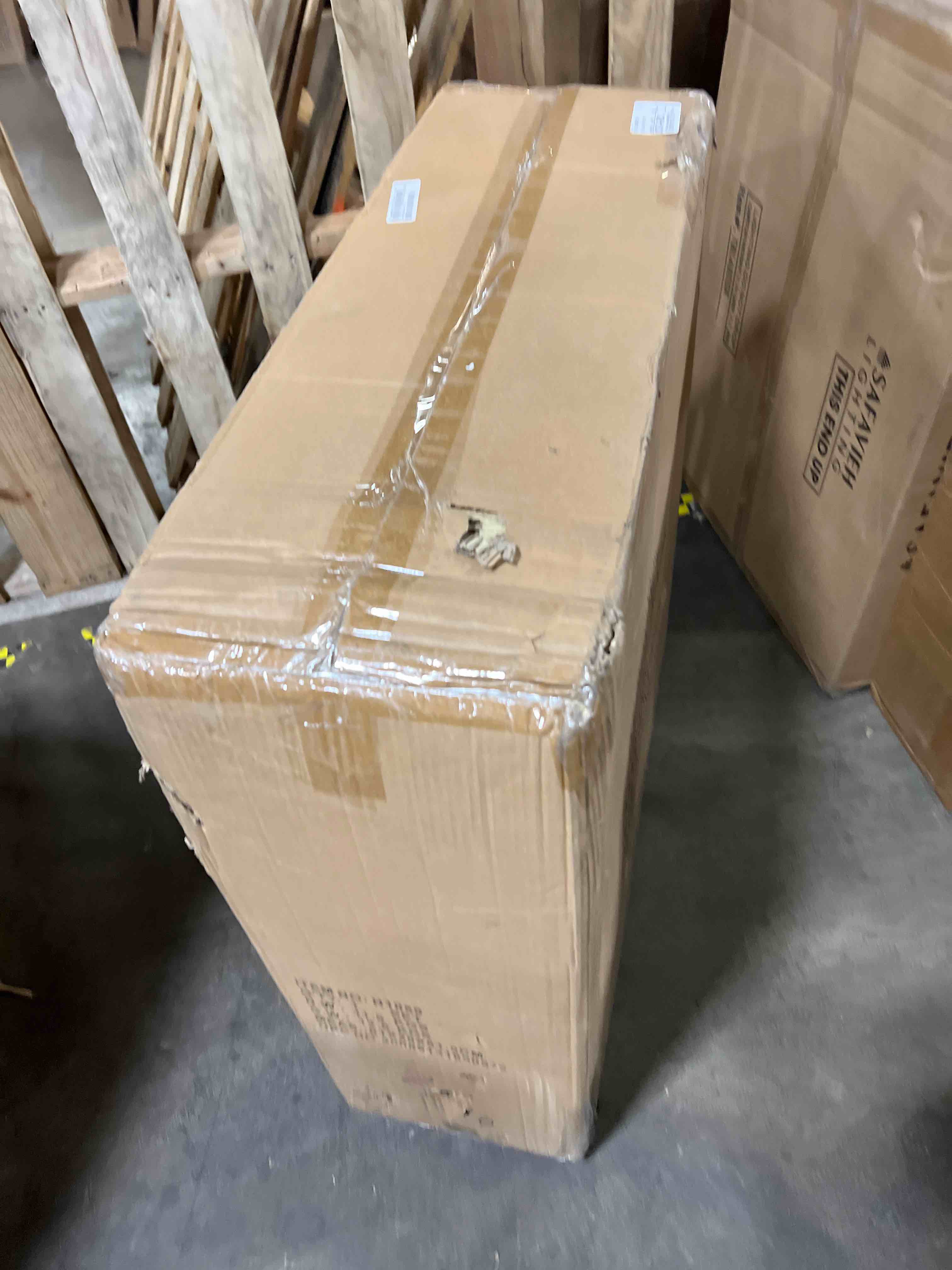 https://s3.amazonaws.com/lotting-images-prod/phillipi/RED3787357_1736280927128.jpeg