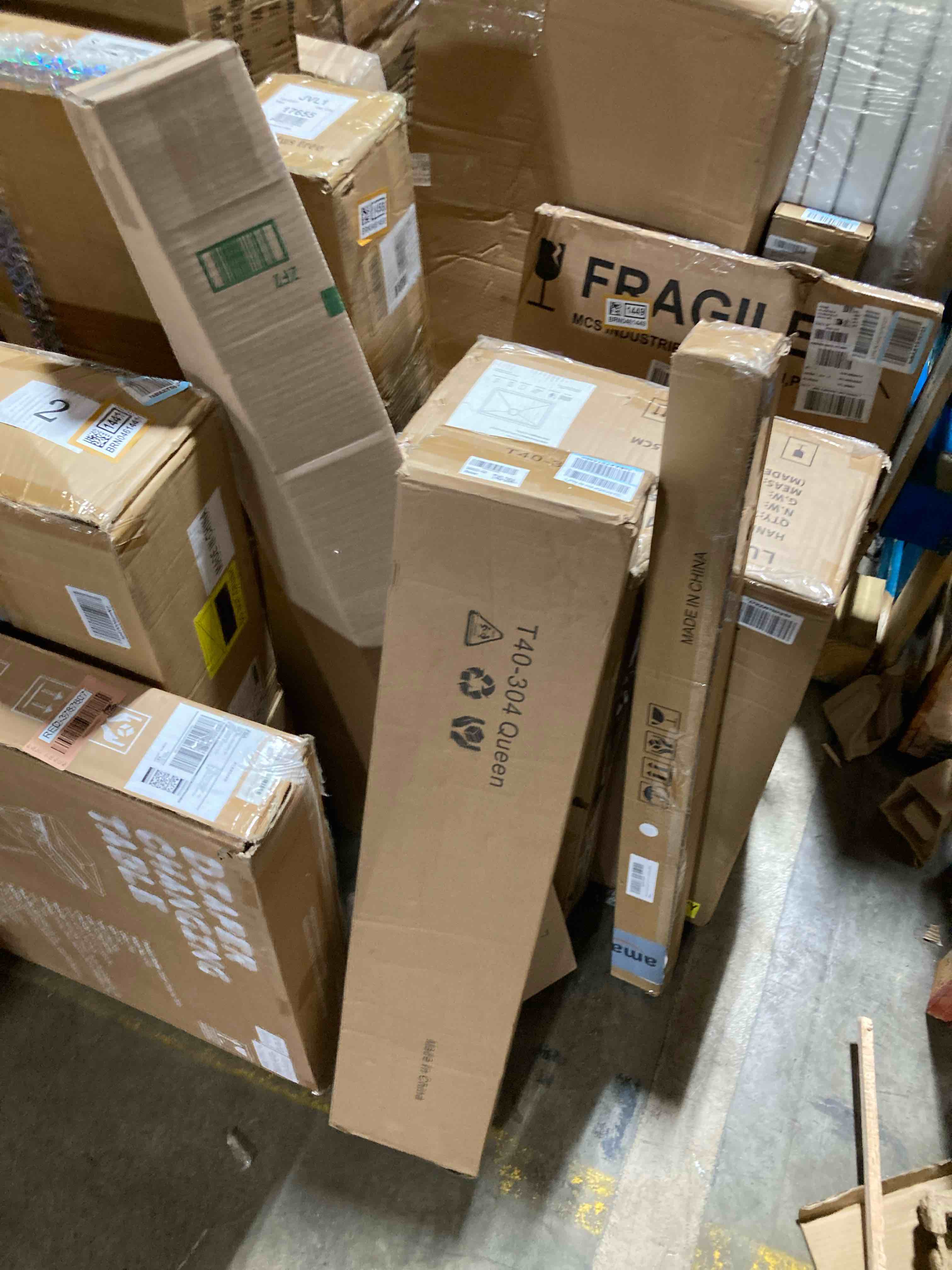 https://s3.amazonaws.com/lotting-images-prod/phillipi/RED3787608_1738100127111.jpeg