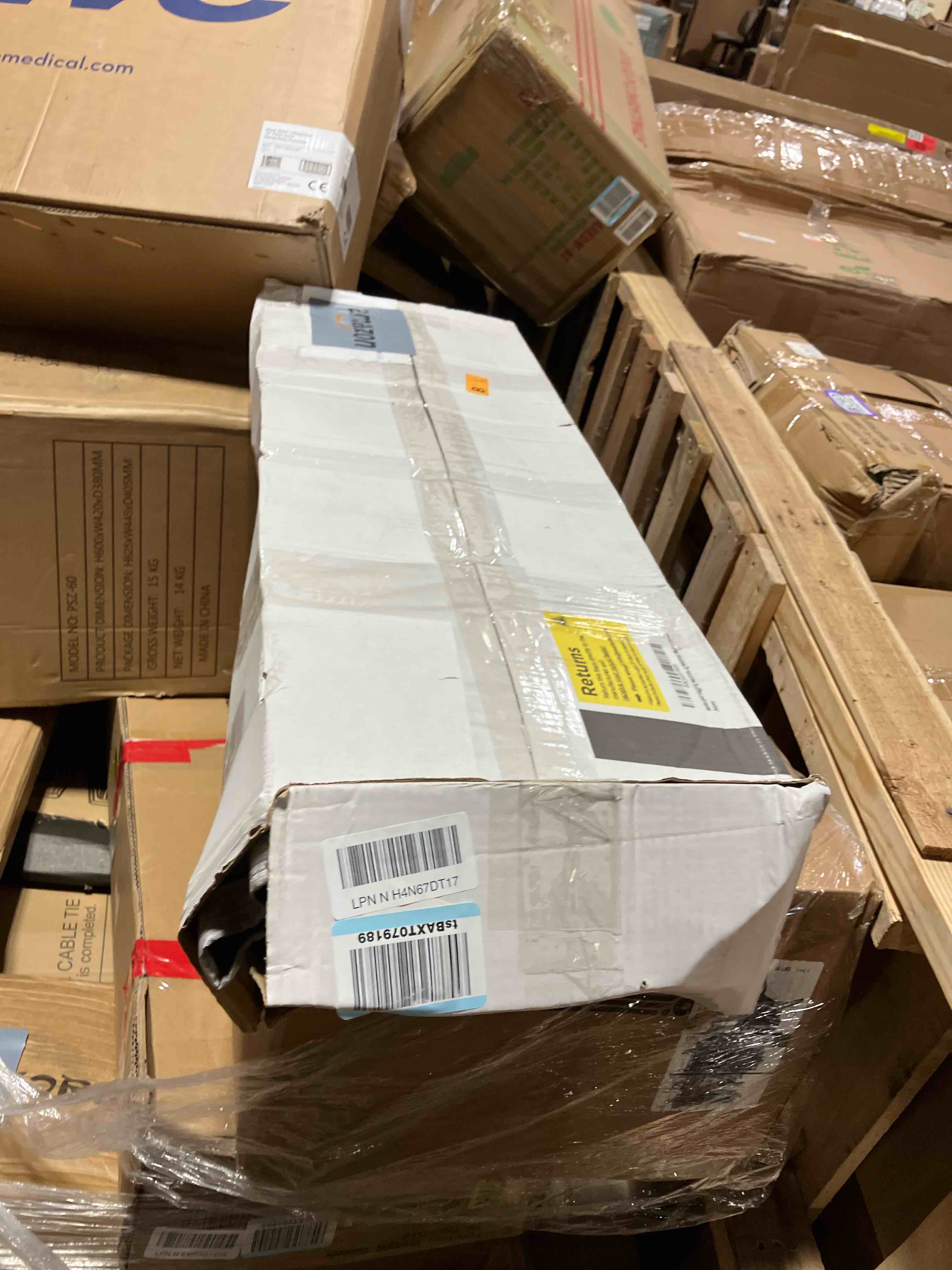 https://s3.amazonaws.com/lotting-images-prod/phillipi/RED3787614_1738100410587.jpeg