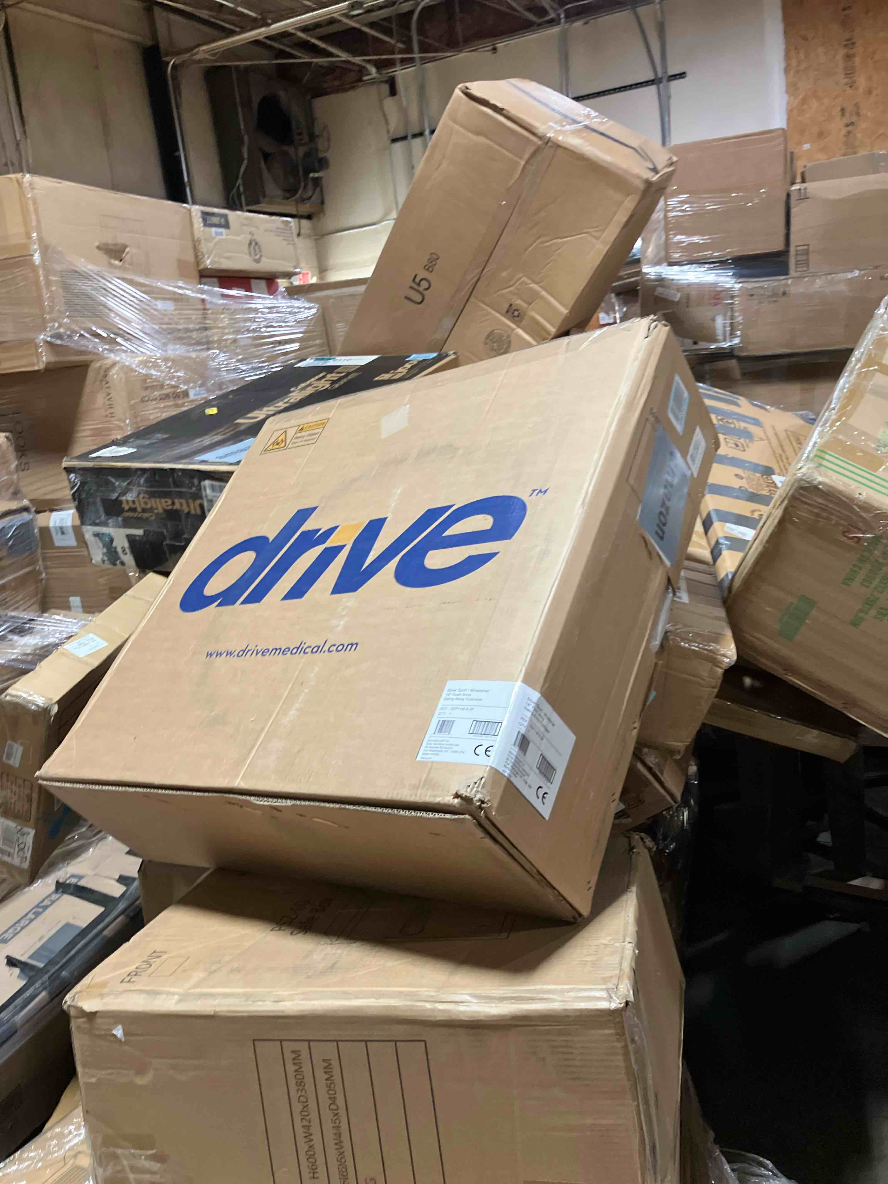 https://s3.amazonaws.com/lotting-images-prod/phillipi/RED3787615_1738100520893.jpeg