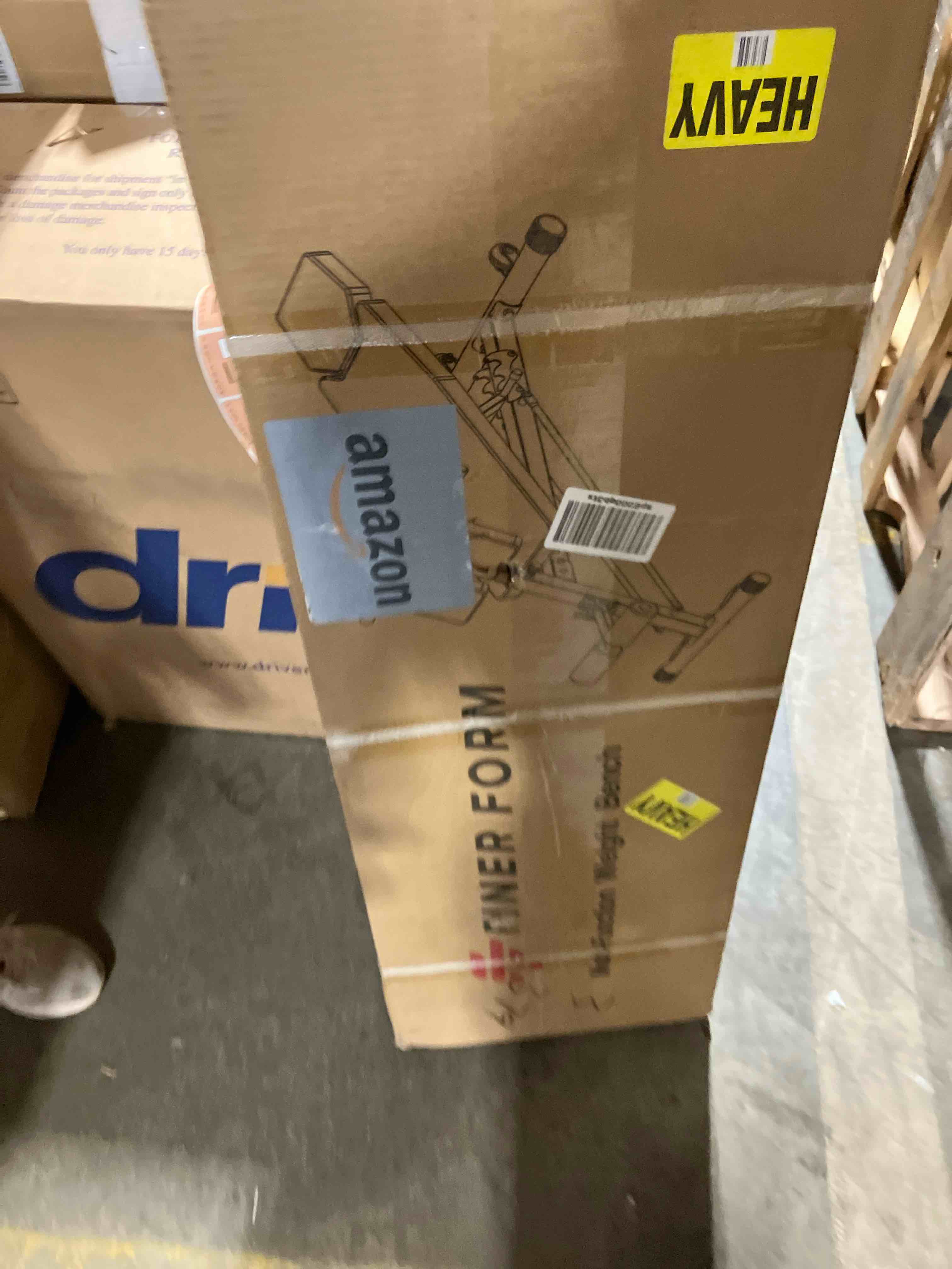 https://s3.amazonaws.com/lotting-images-prod/phillipi/RED3787618_1738100710748.jpeg