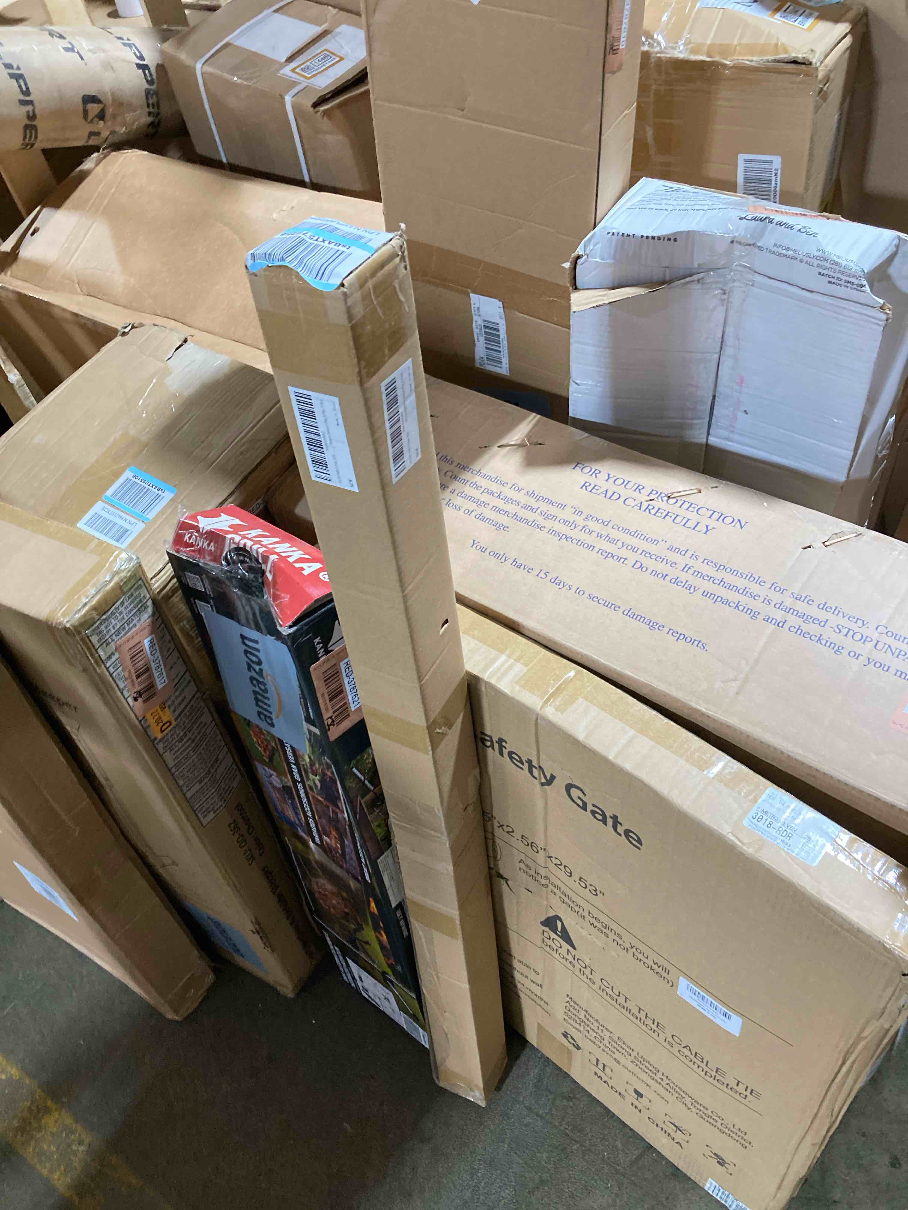 https://s3.amazonaws.com/lotting-images-prod/phillipi/RED3787622_1738100938384.jpeg
