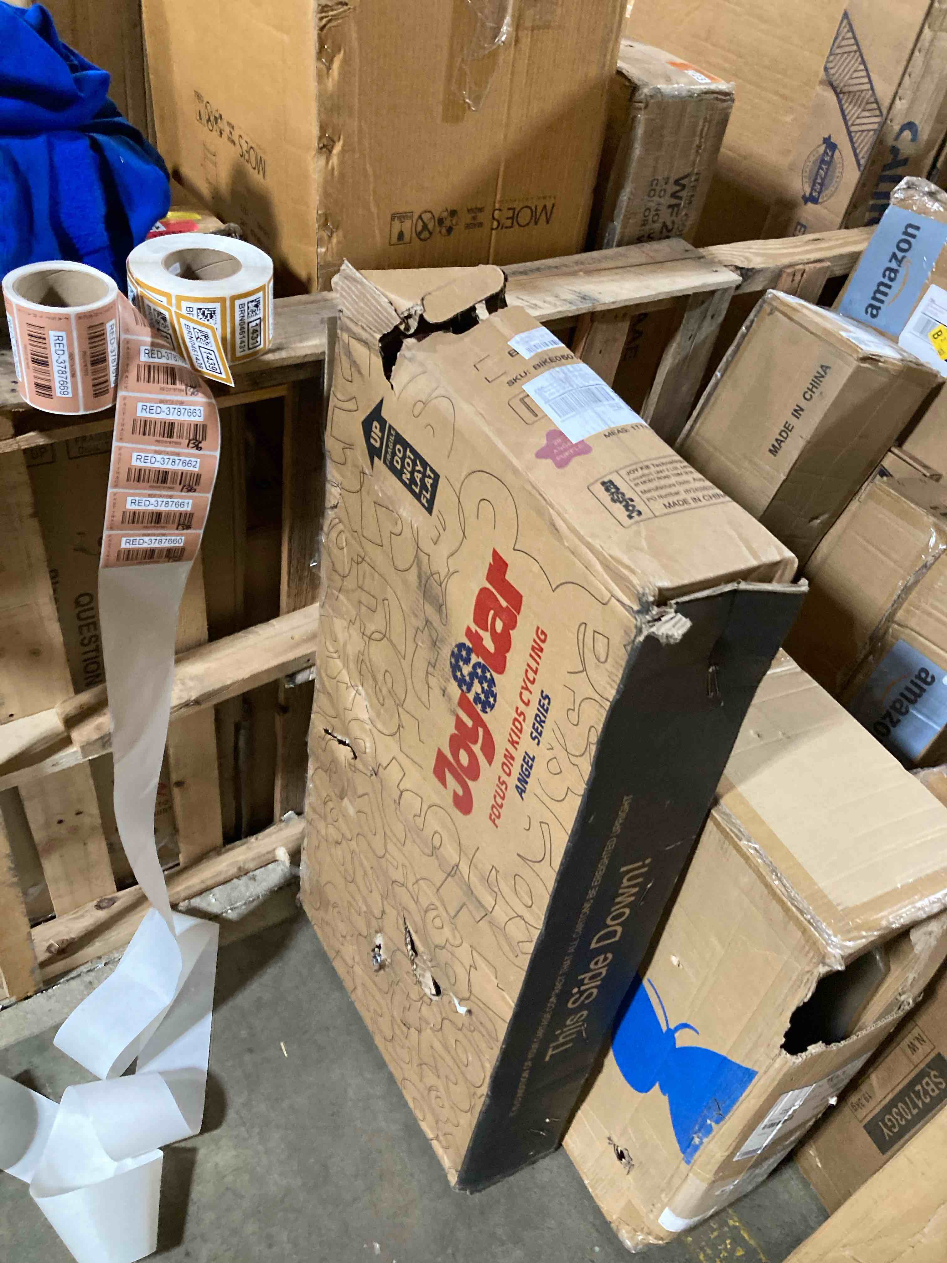 https://s3.amazonaws.com/lotting-images-prod/phillipi/RED3787660_1738102764920.jpeg