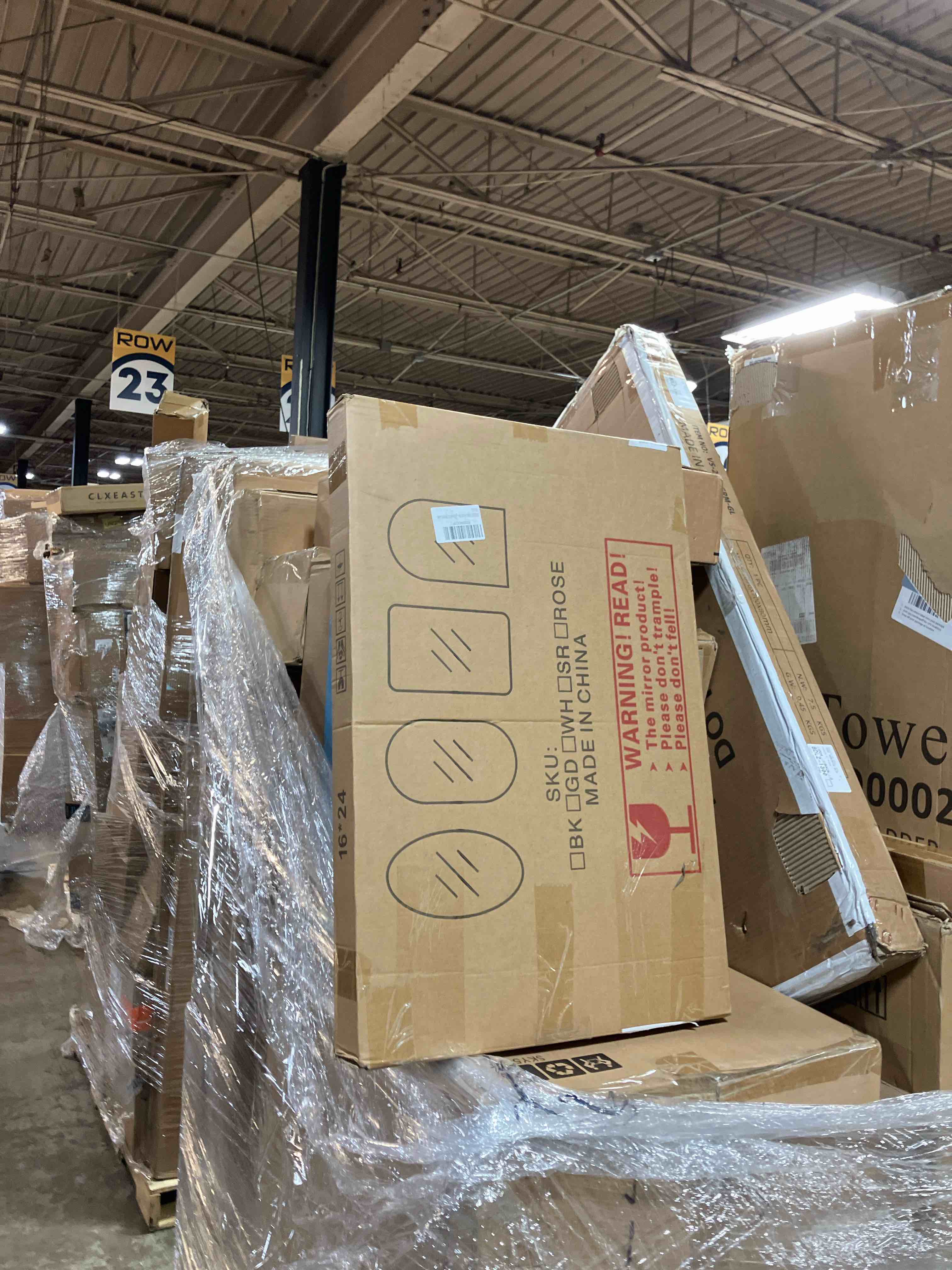 https://s3.amazonaws.com/lotting-images-prod/phillipi/RED3787675_1738165822450.jpeg