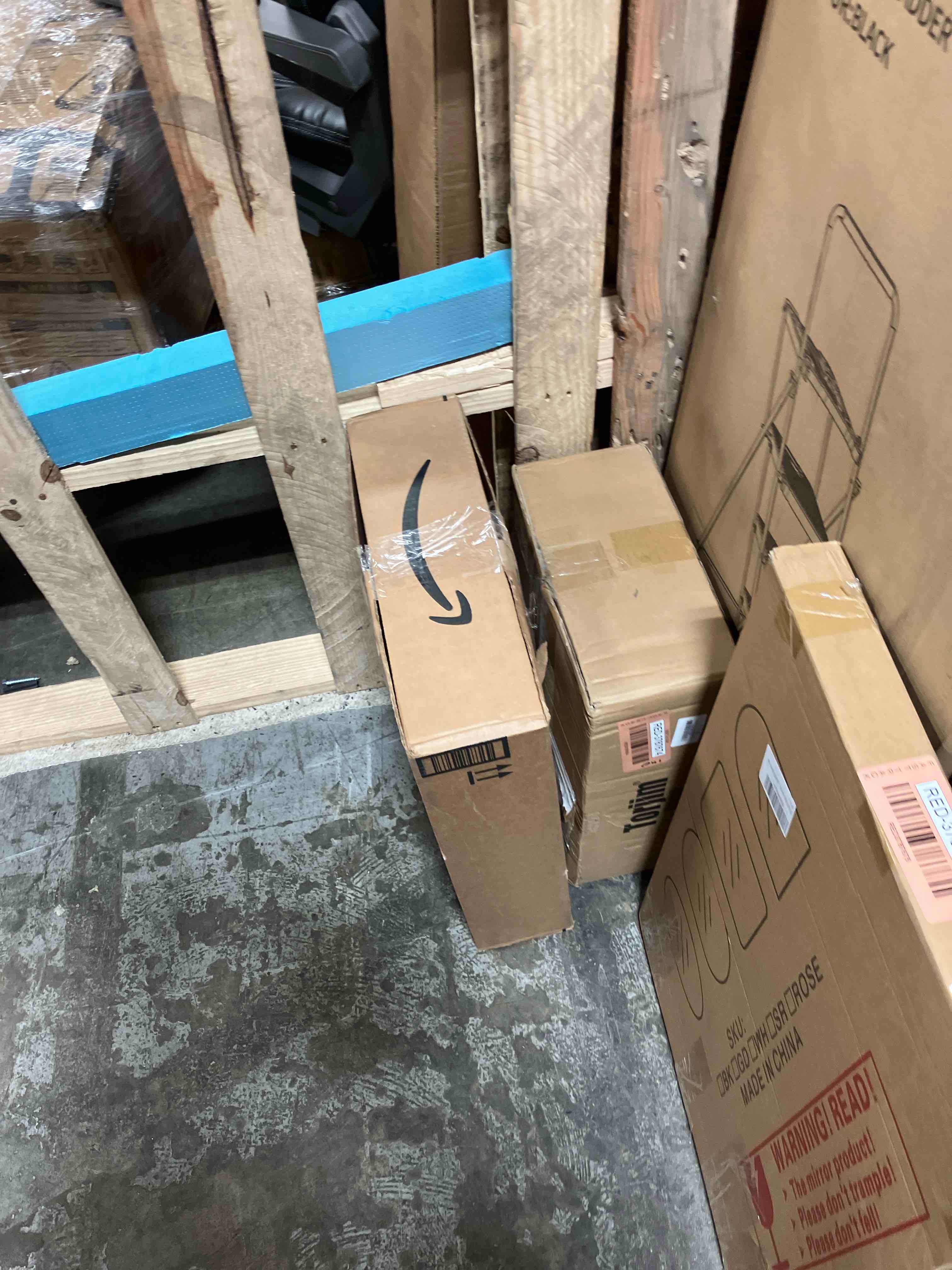 https://s3.amazonaws.com/lotting-images-prod/phillipi/RED3787676_1738165941904.jpeg