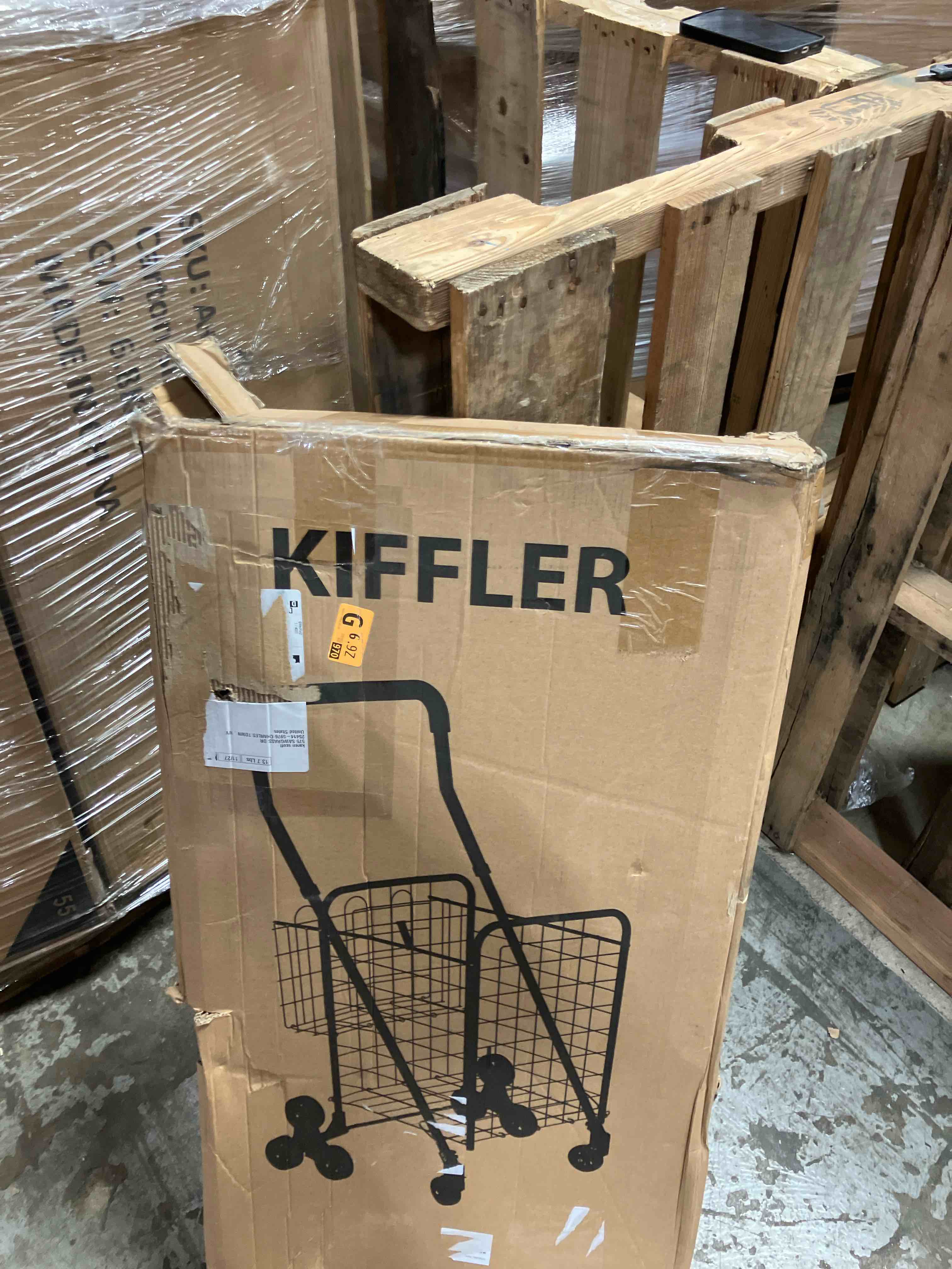 https://s3.amazonaws.com/lotting-images-prod/phillipi/RED3787722_1738176753856.jpeg