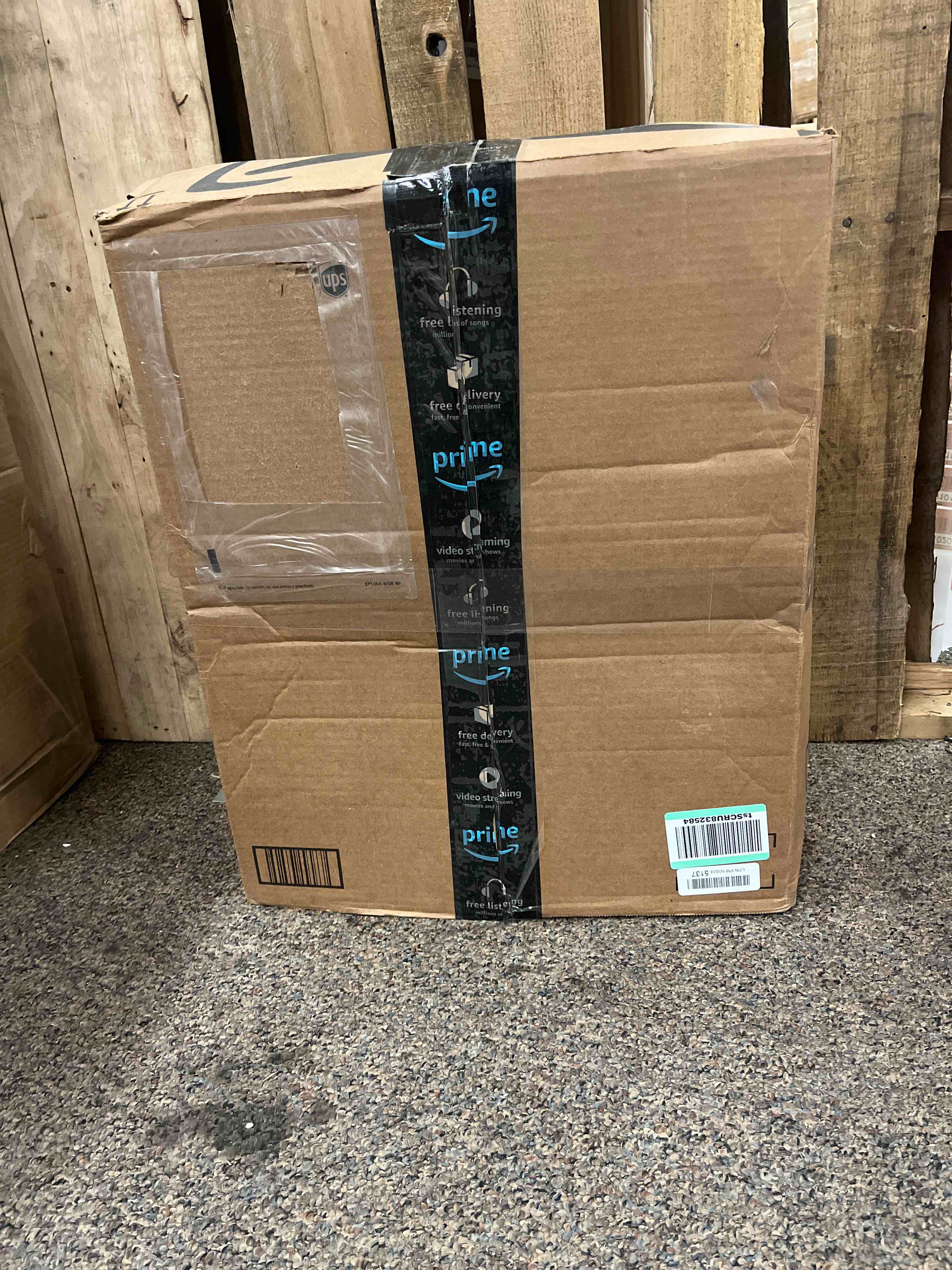 https://s3.amazonaws.com/lotting-images-prod/phillipi/RED3791040_1670950921739.jpeg