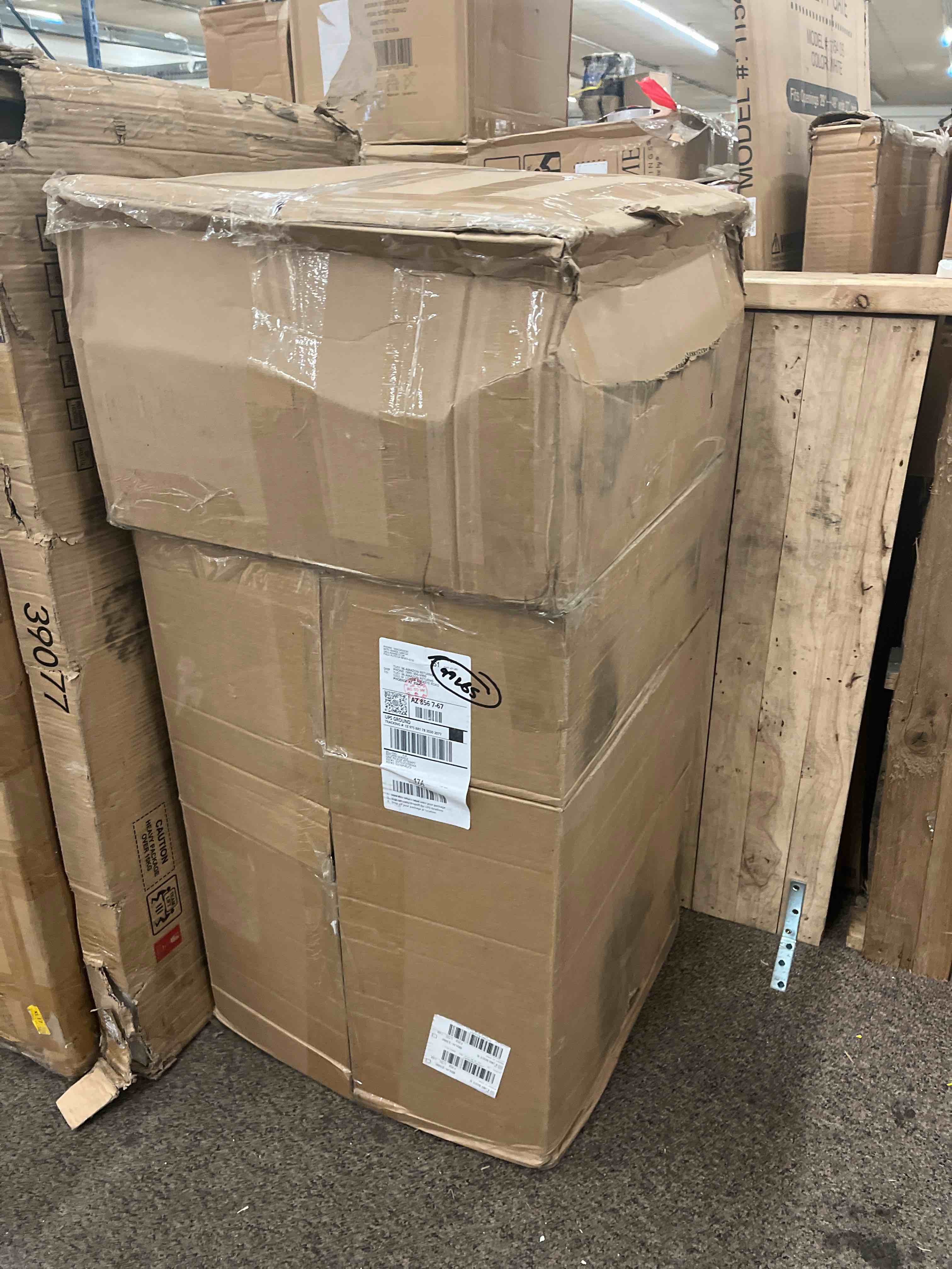 https://s3.amazonaws.com/lotting-images-prod/phillipi/RED3791042_1670947412141.jpeg
