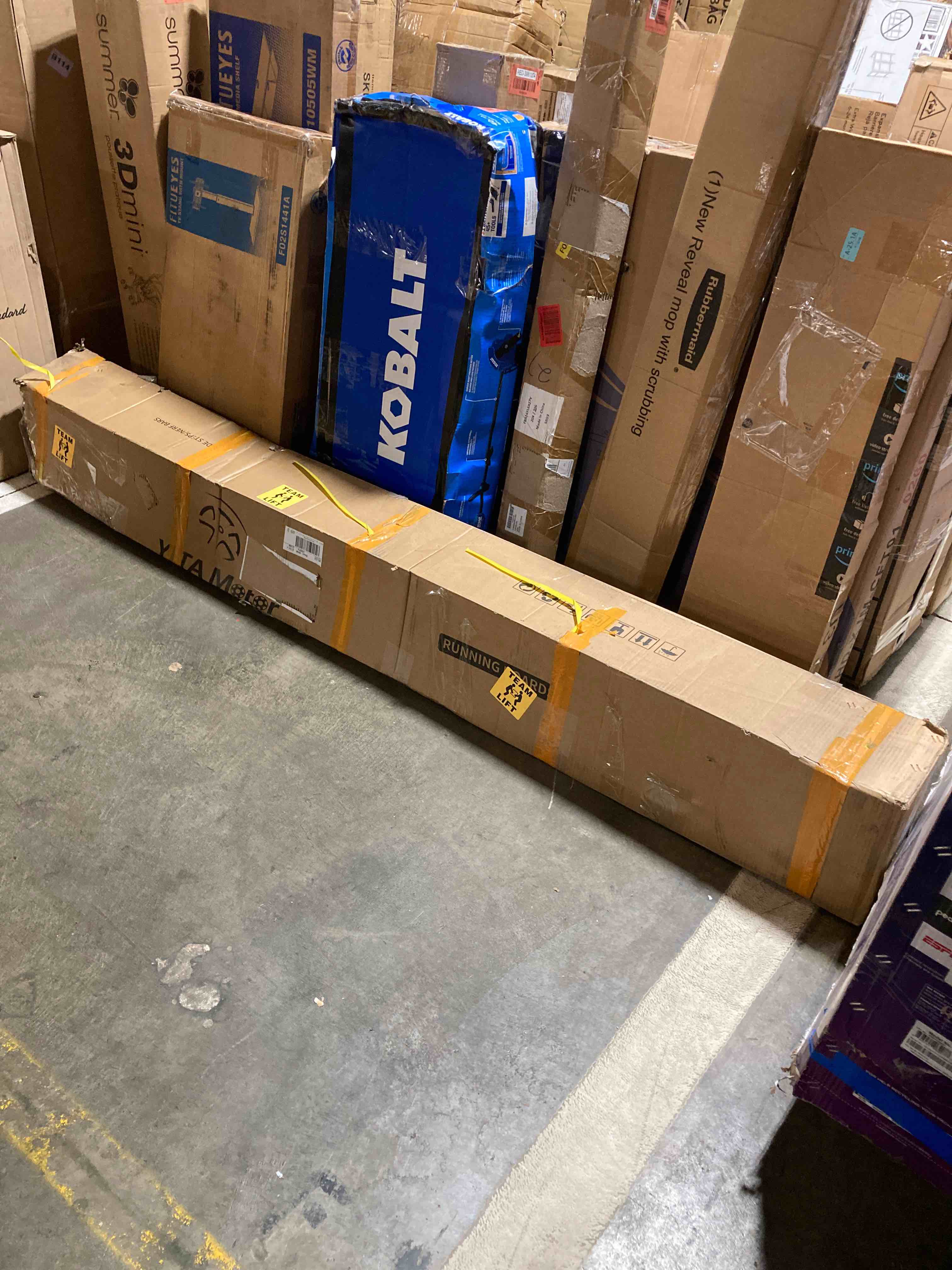 https://s3.amazonaws.com/lotting-images-prod/phillipi/RED3981313_1686842549477.jpeg