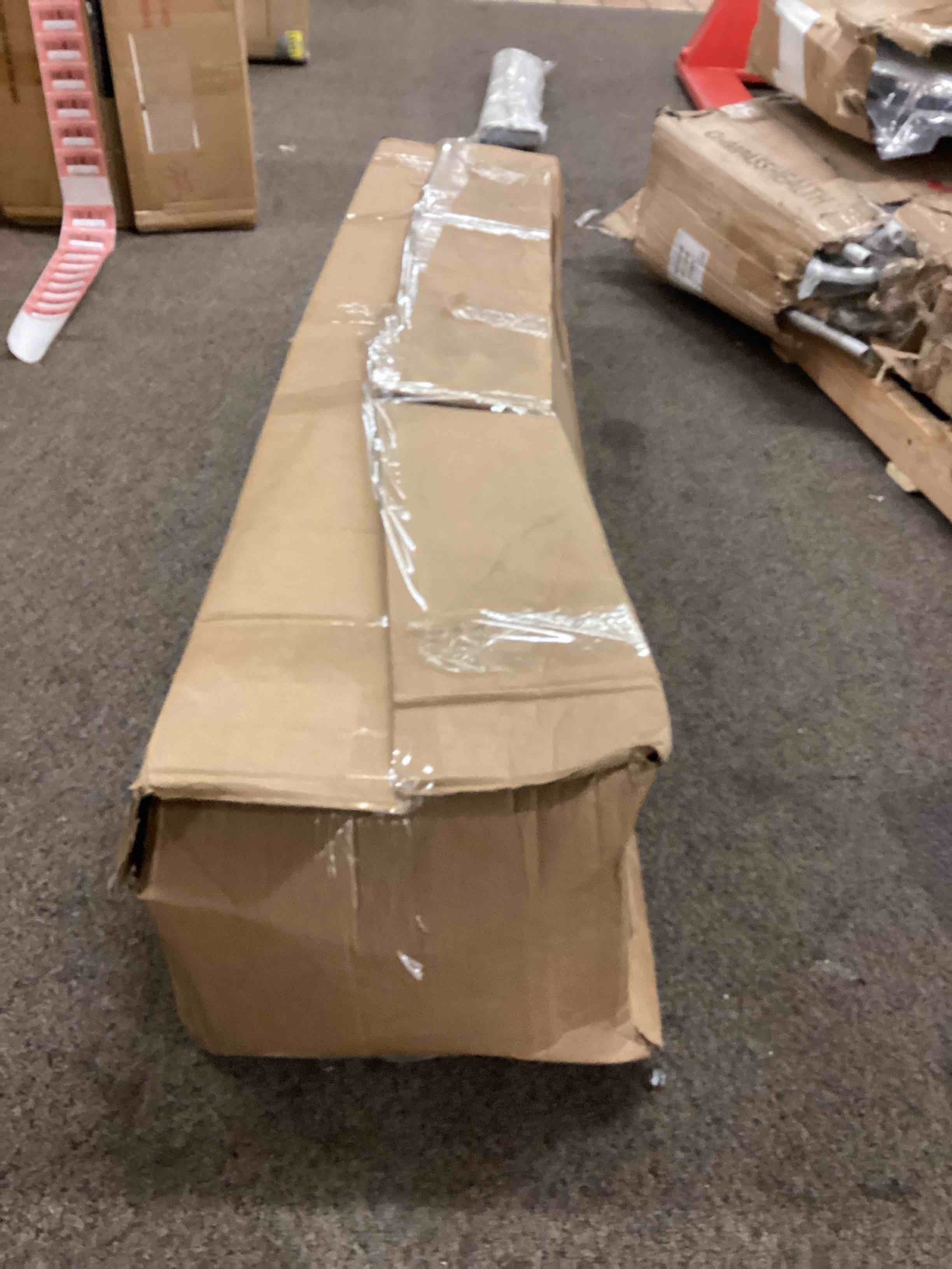 https://s3.amazonaws.com/lotting-images-prod/phillipi/RED4102461_1677171773907.jpeg
