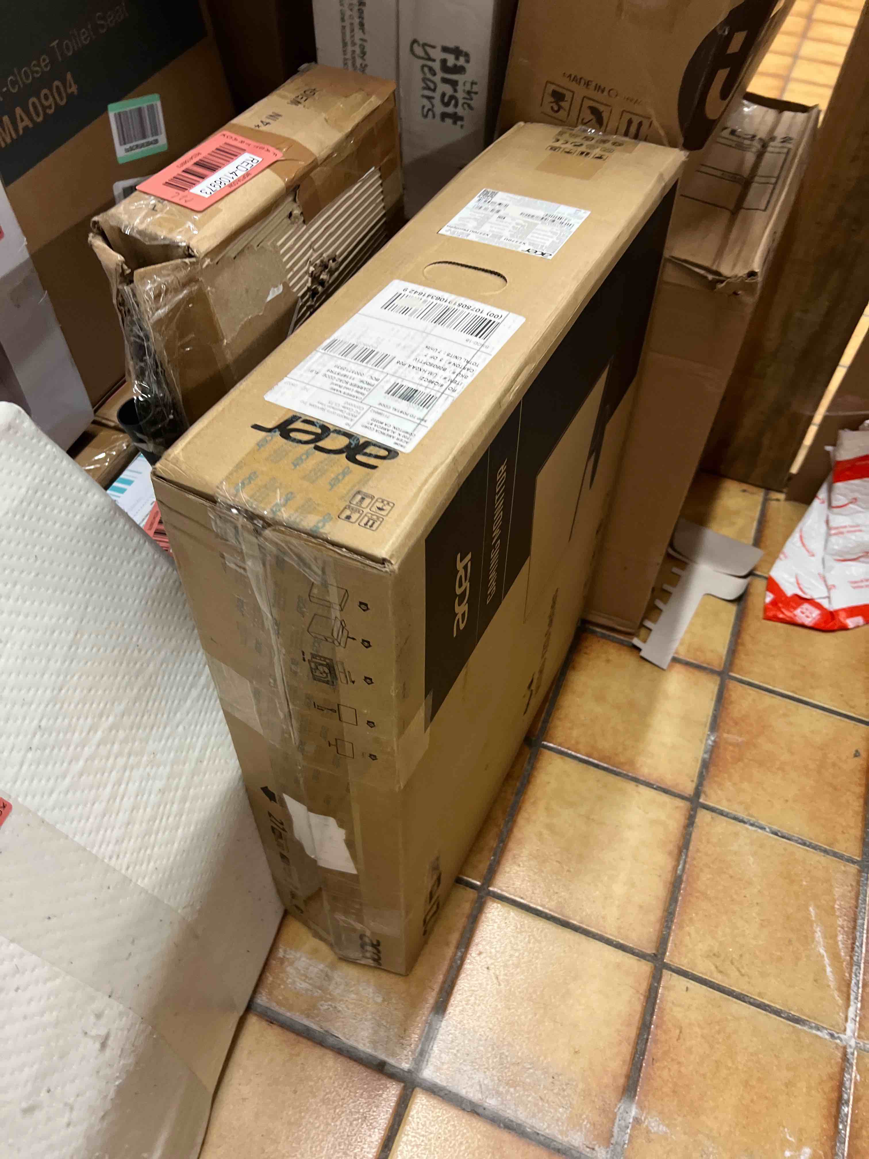 https://s3.amazonaws.com/lotting-images-prod/phillipi/RED4108969_1674072547355.jpeg