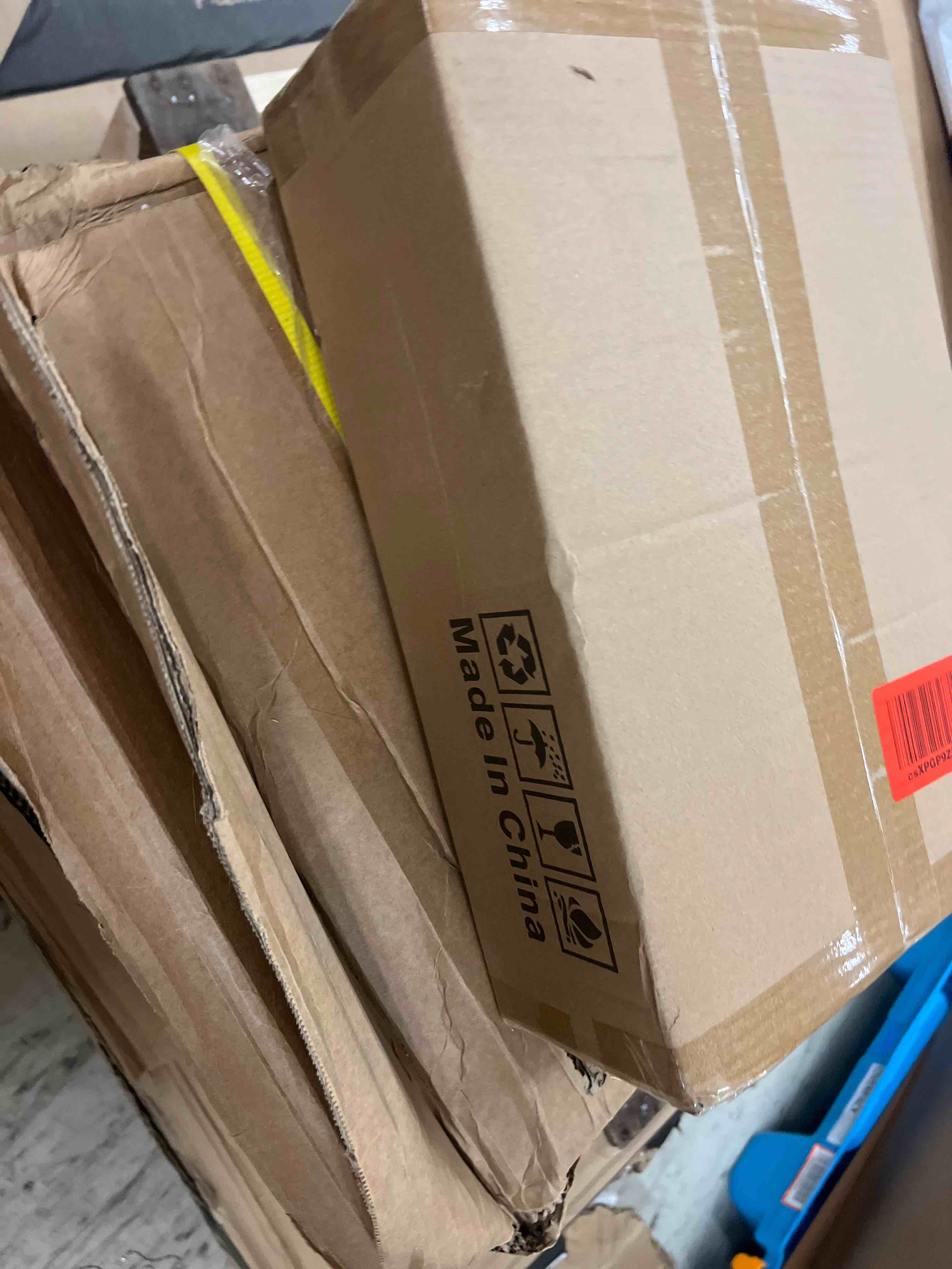 https://s3.amazonaws.com/lotting-images-prod/phillipi/RED4108993_1674063391205.jpeg