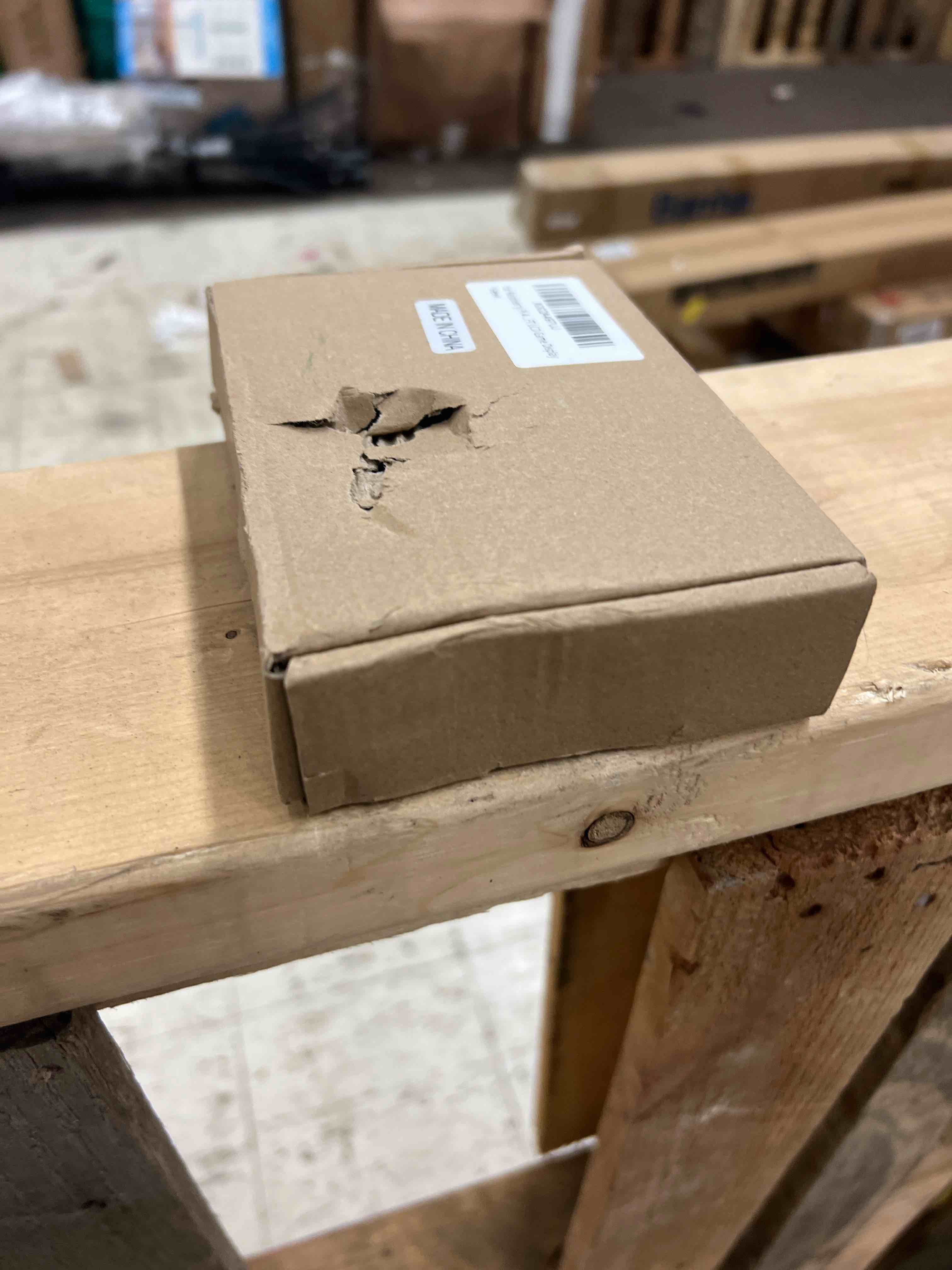 https://s3.amazonaws.com/lotting-images-prod/phillipi/RED4109010_1674058323758.jpeg