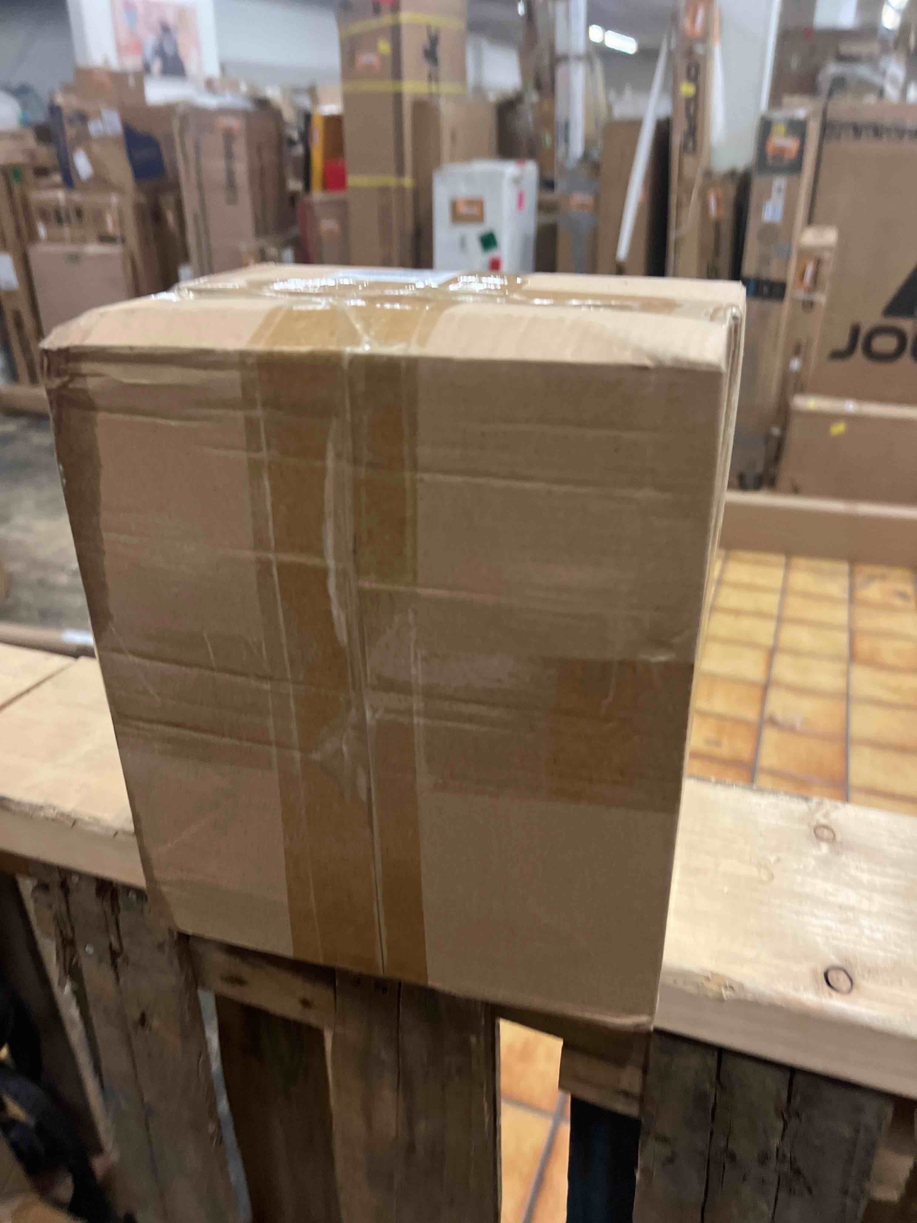 https://s3.amazonaws.com/lotting-images-prod/phillipi/RED4109027_1674055755551.jpeg