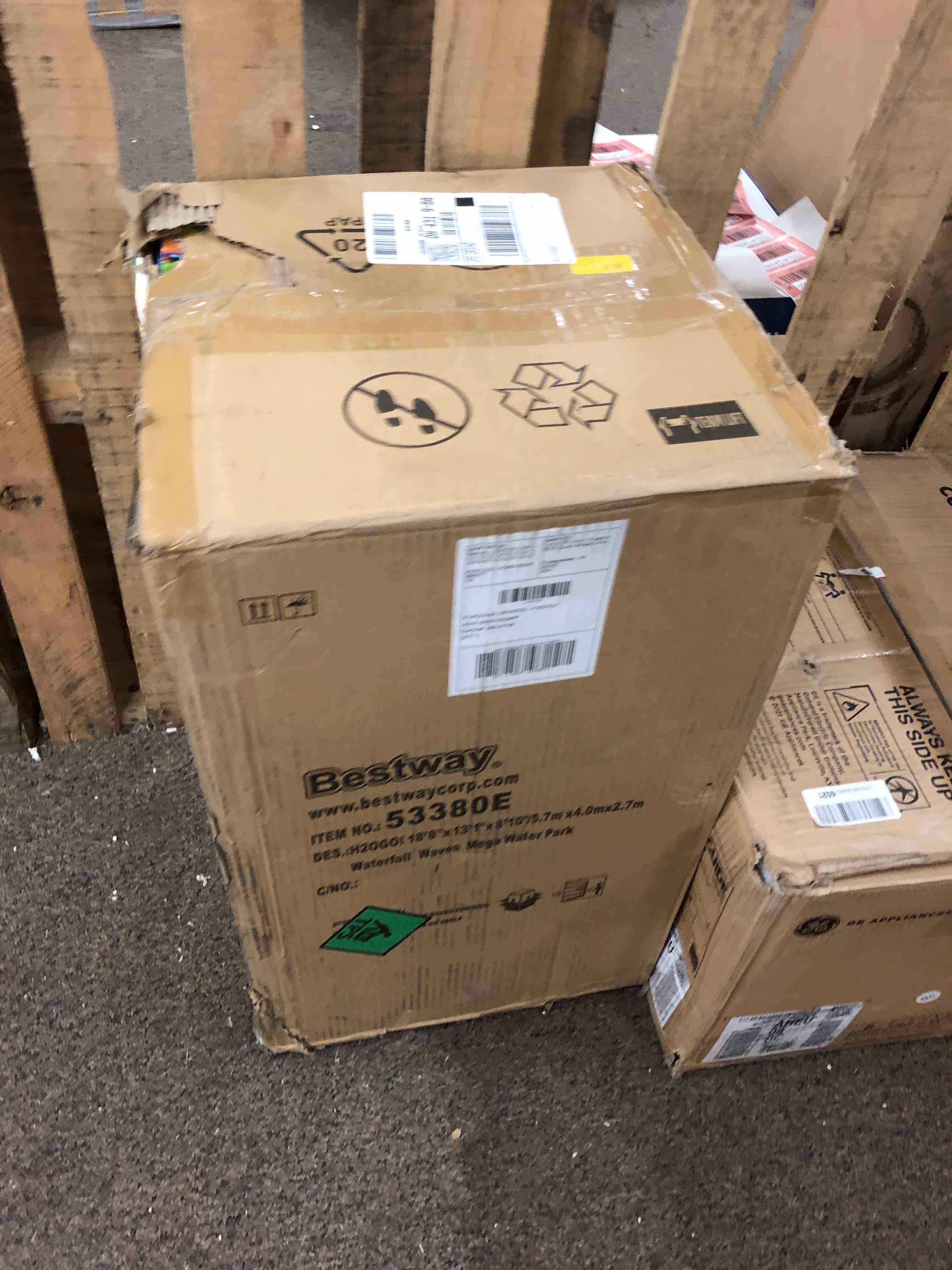 https://s3.amazonaws.com/lotting-images-prod/phillipi/RED4124176_1686252280264.jpeg