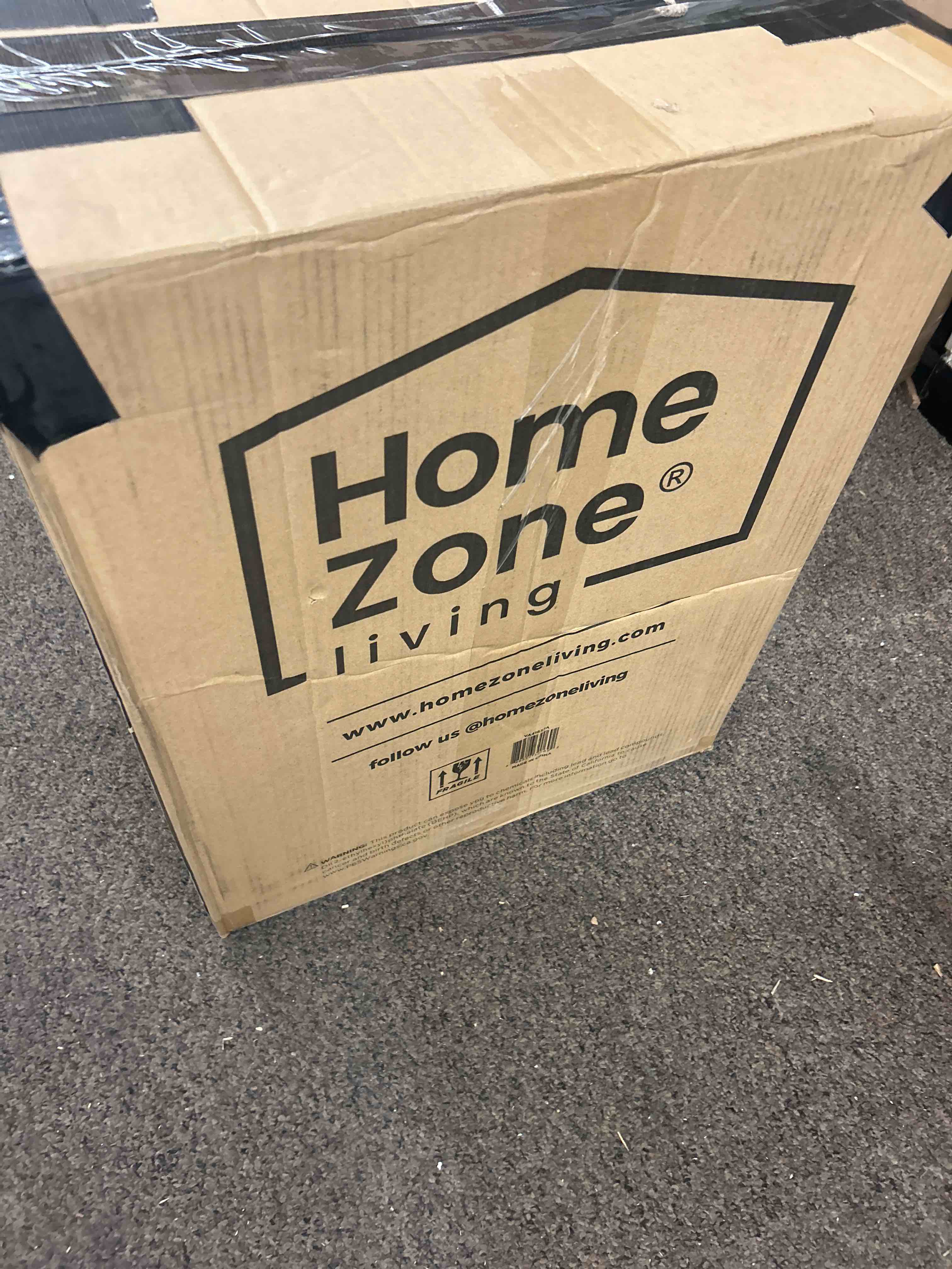 https://s3.amazonaws.com/lotting-images-prod/phillipi/RED4124666_1688065198224.jpeg