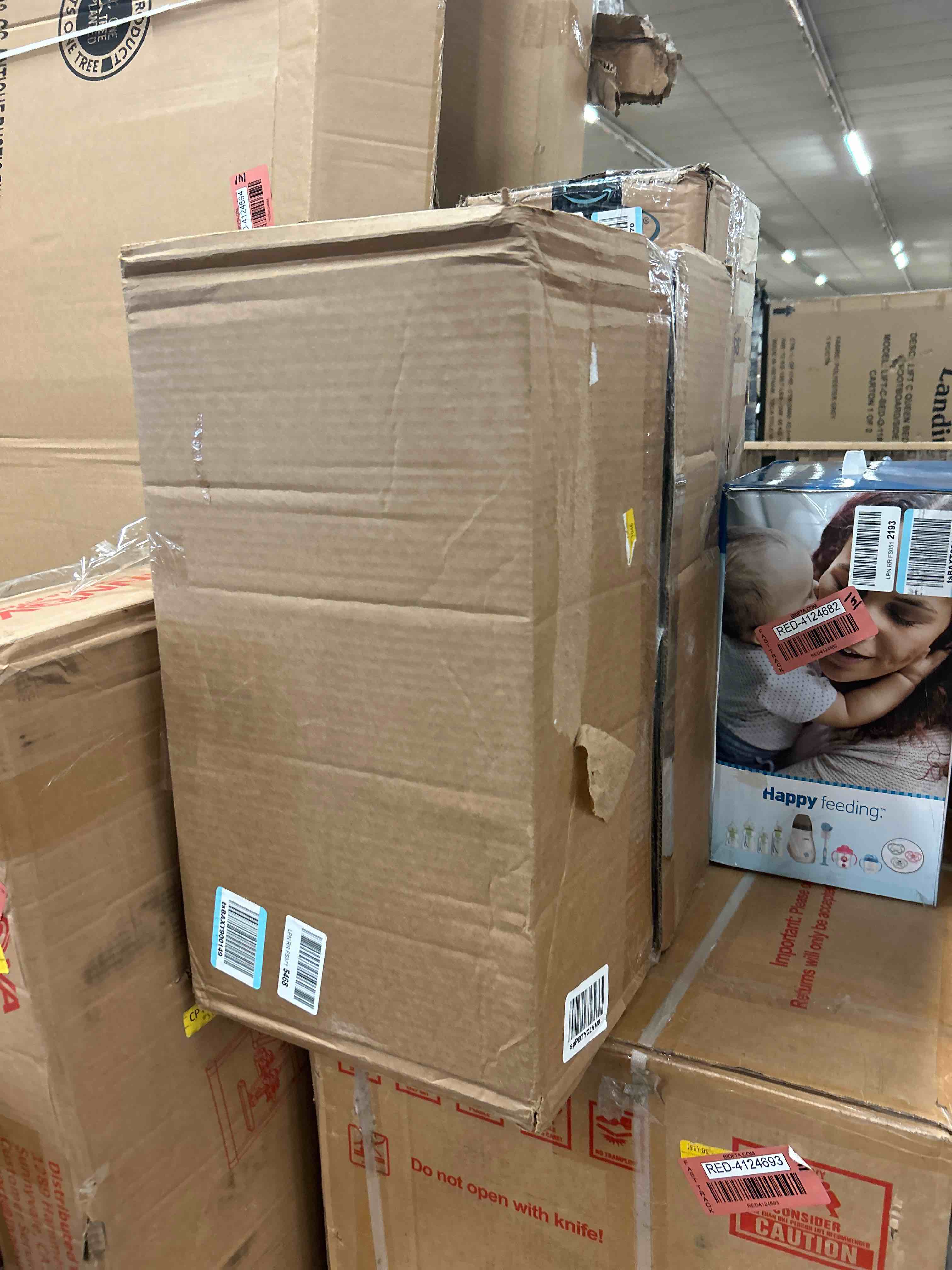 https://s3.amazonaws.com/lotting-images-prod/phillipi/RED4124680_1688063800734.jpeg