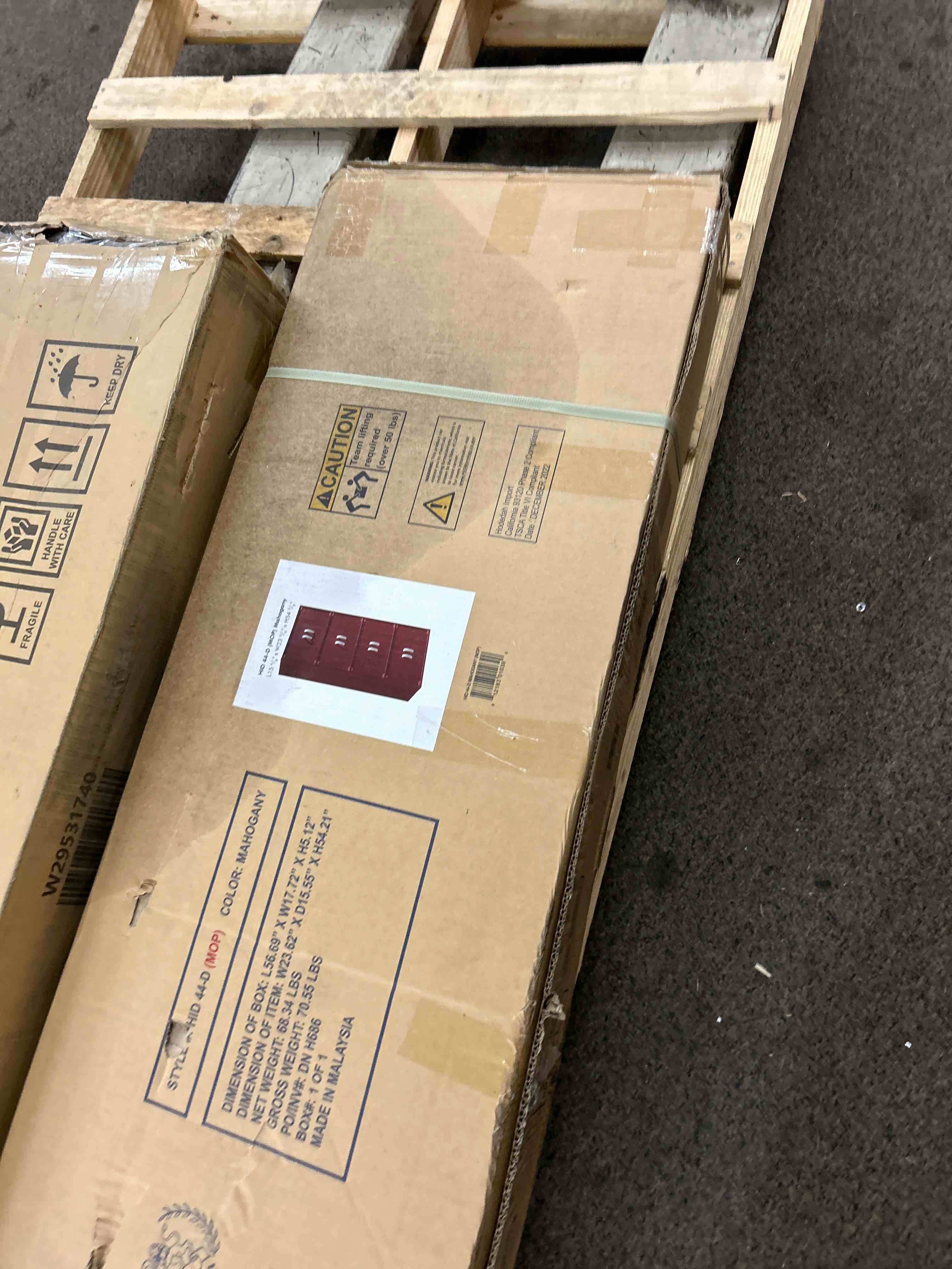 https://s3.amazonaws.com/lotting-images-prod/phillipi/RED4124687_1688048227407.jpeg