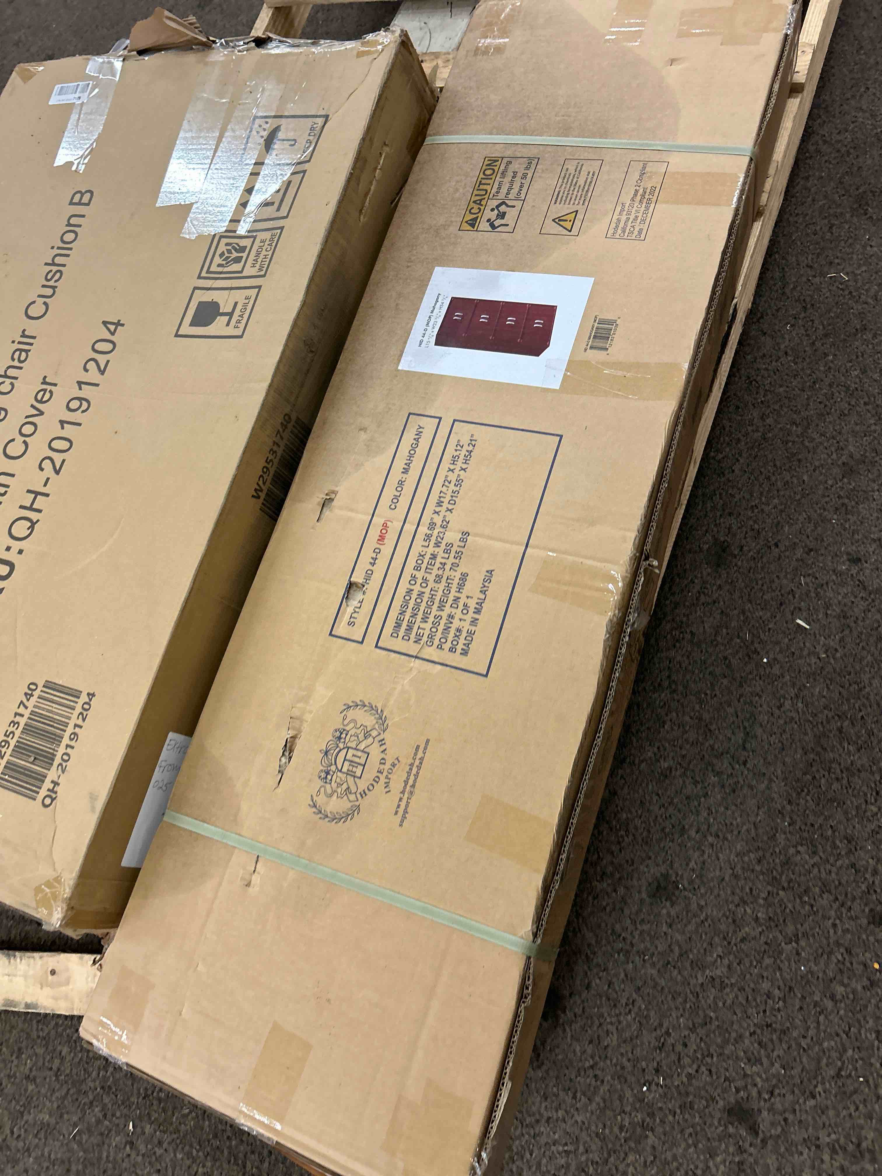 https://s3.amazonaws.com/lotting-images-prod/phillipi/RED4124687_1688048228591.jpeg