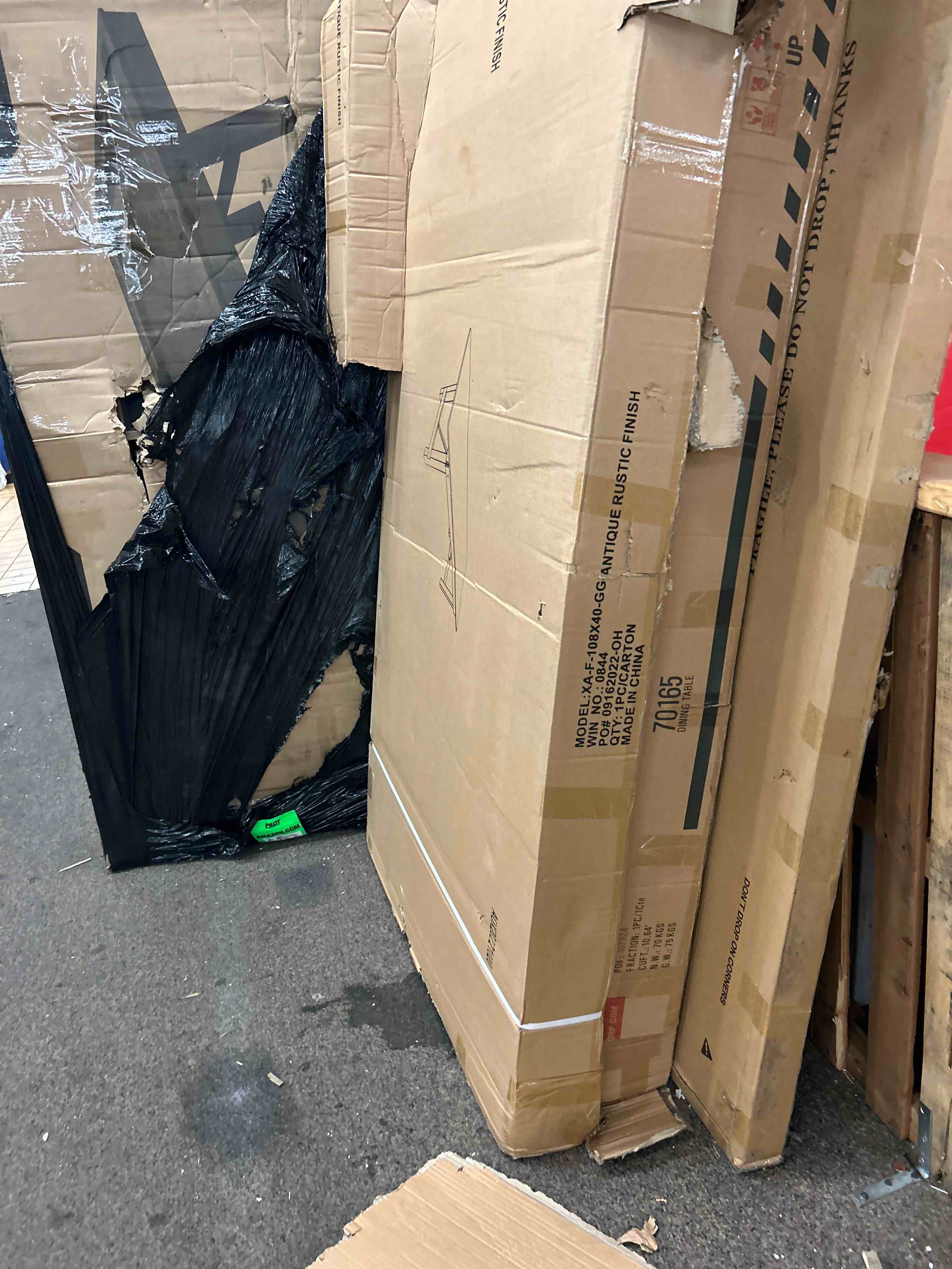 https://s3.amazonaws.com/lotting-images-prod/phillipi/RED4124694_1688044089847.jpeg