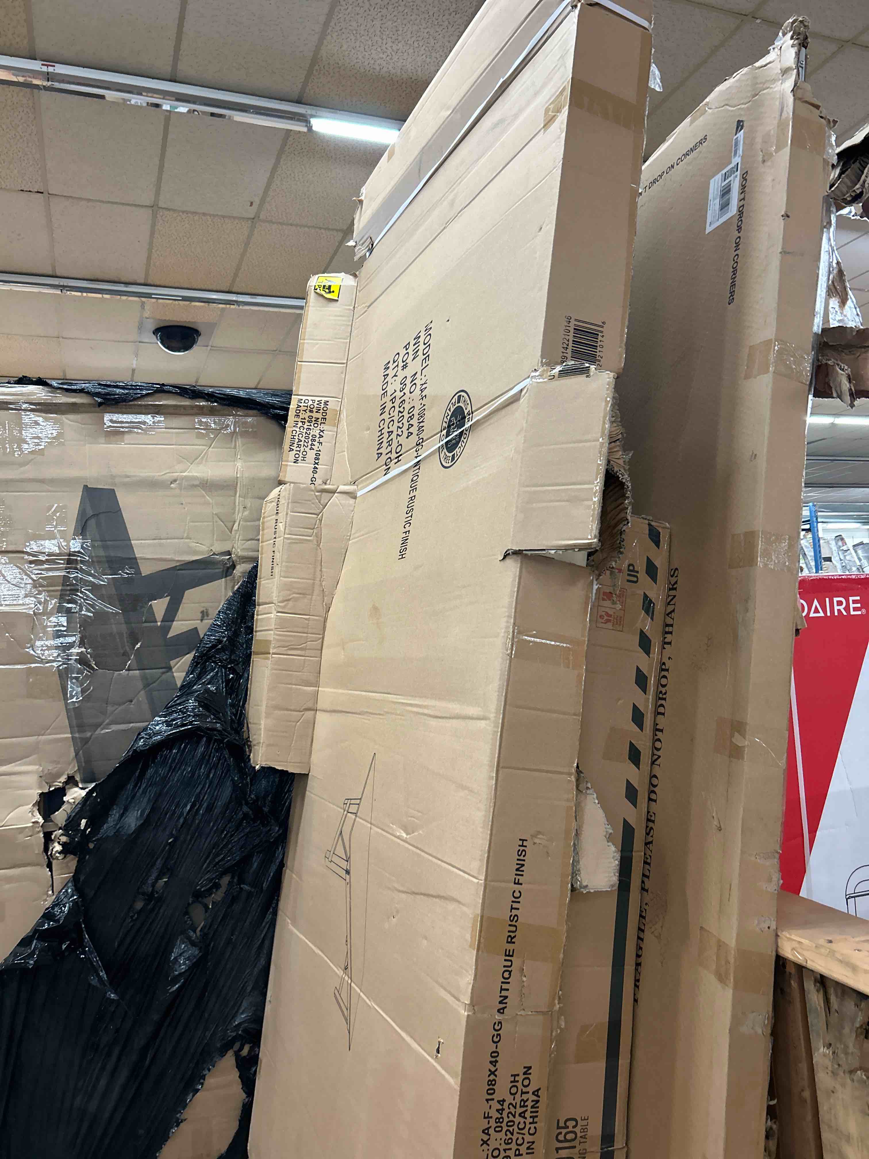 https://s3.amazonaws.com/lotting-images-prod/phillipi/RED4124694_1688044091898.jpeg