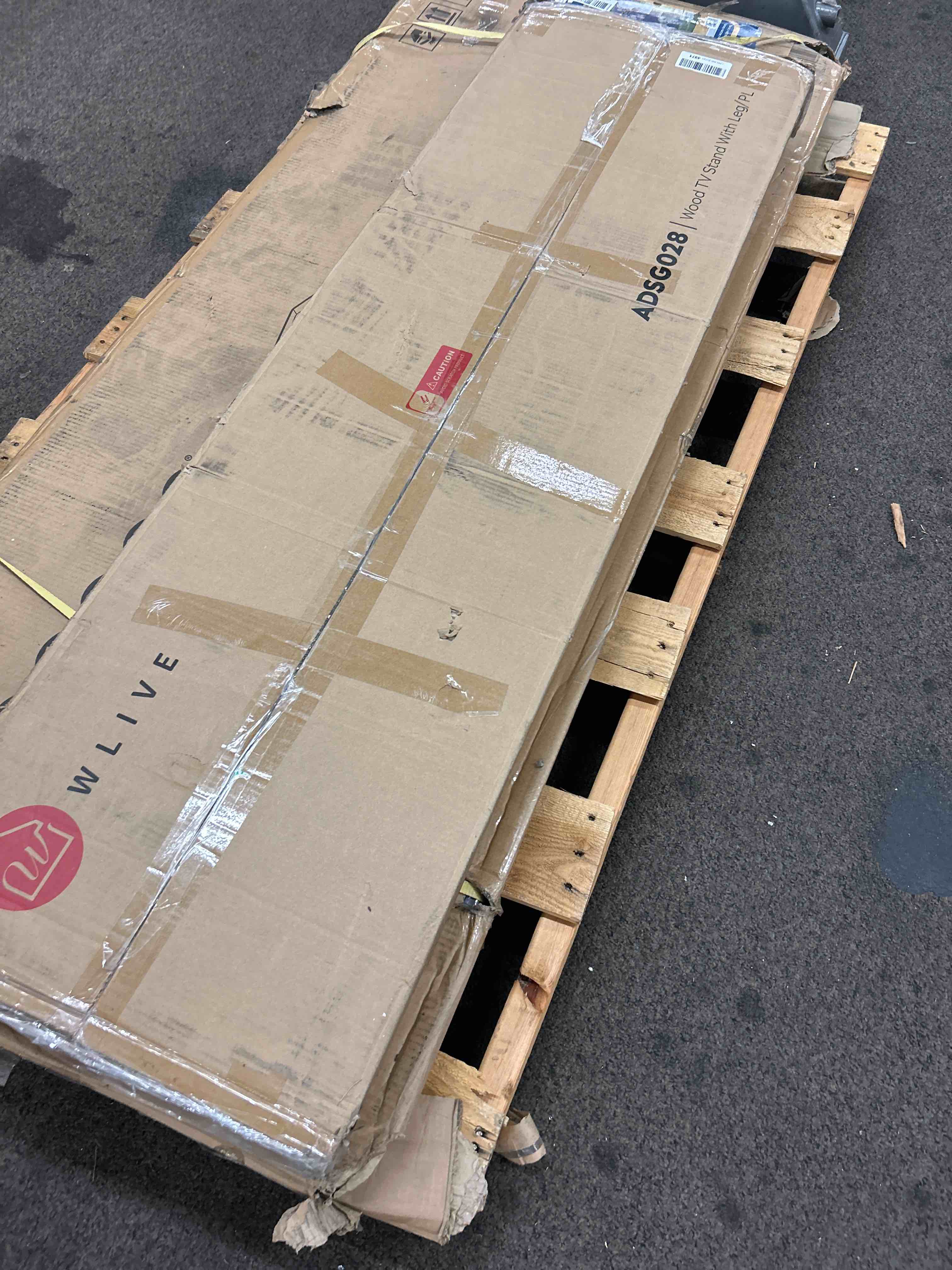 https://s3.amazonaws.com/lotting-images-prod/phillipi/RED4124699_1687877307219.jpeg