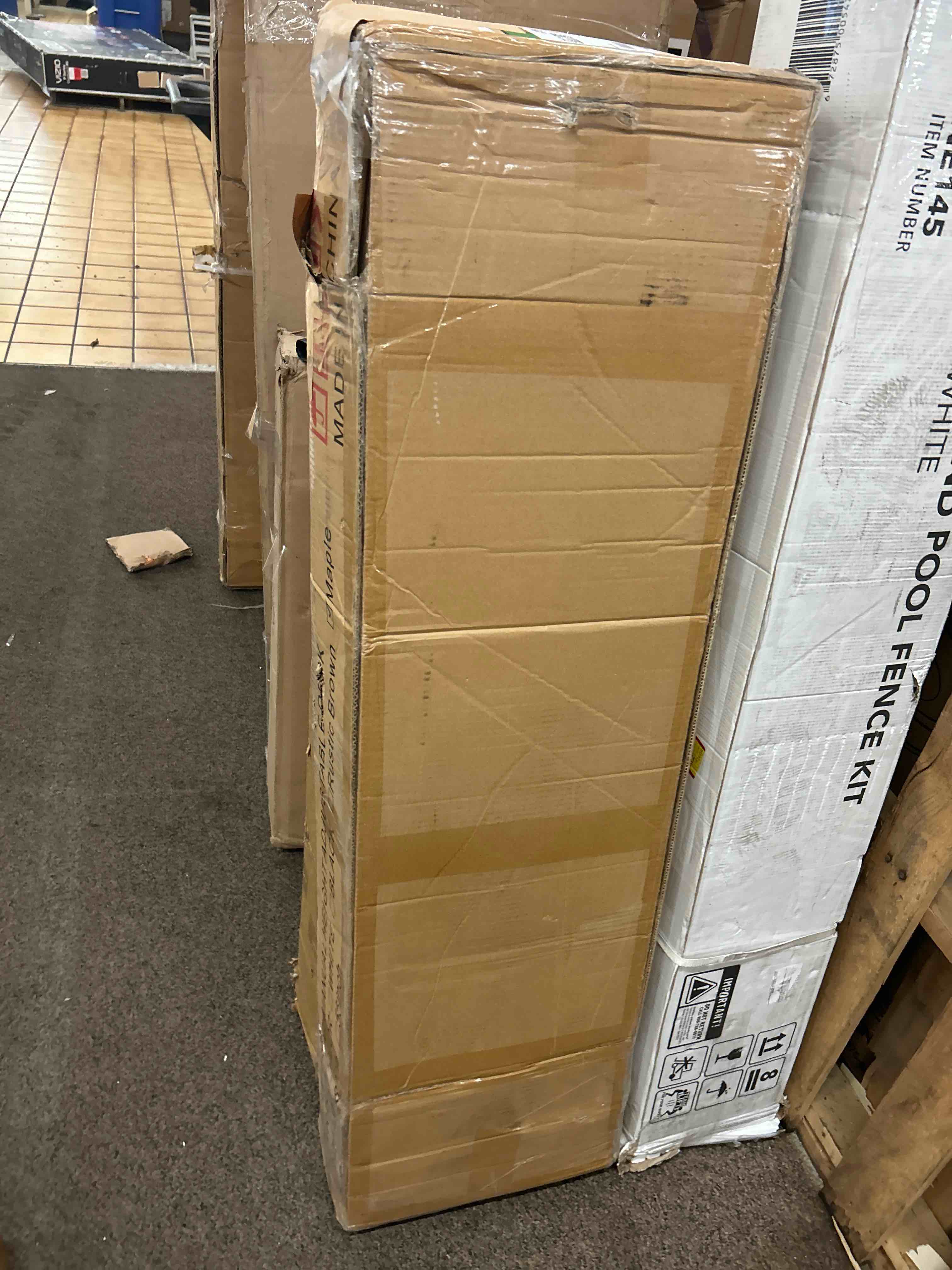 https://s3.amazonaws.com/lotting-images-prod/phillipi/RED4124700_1687877119838.jpeg