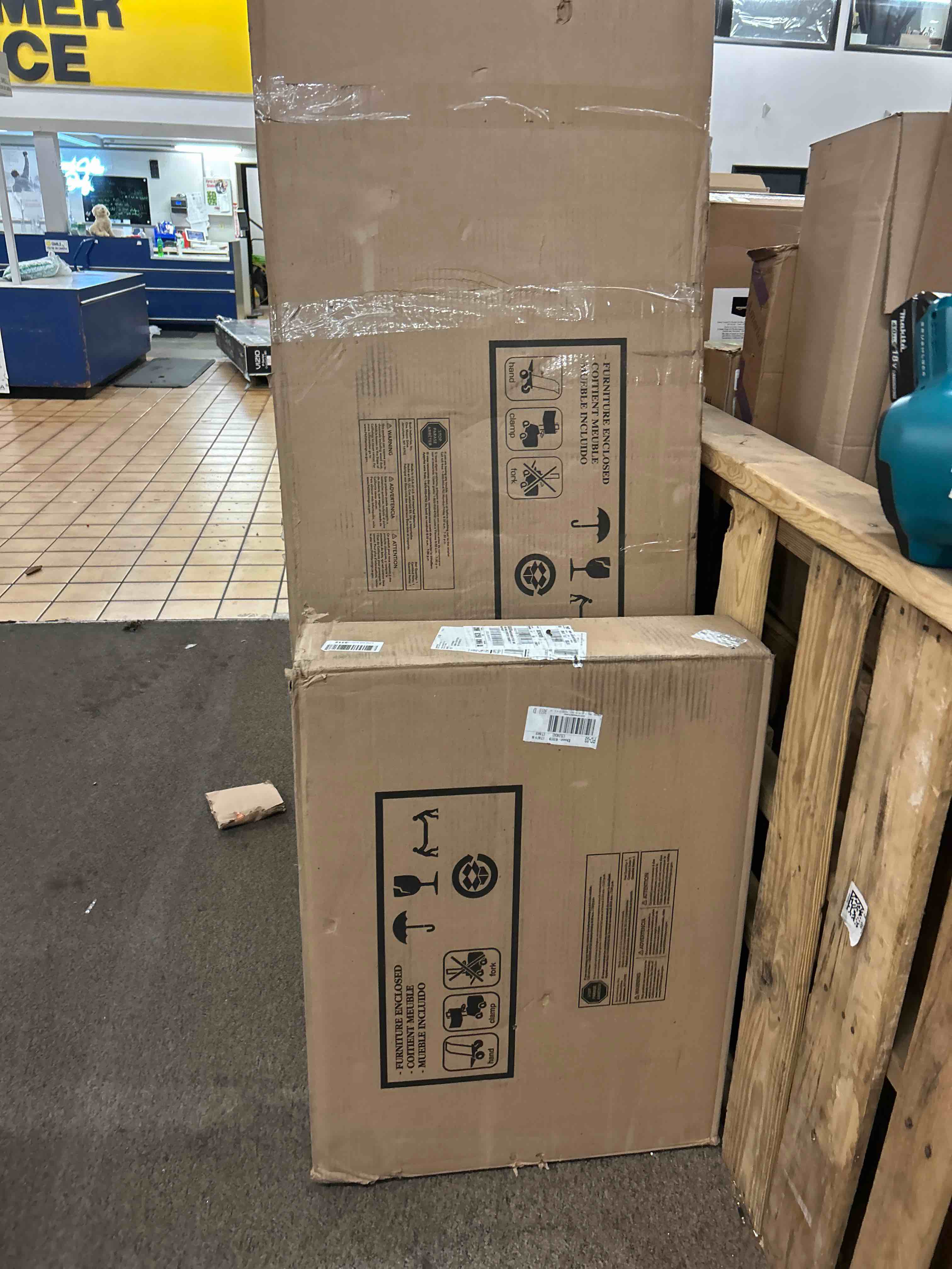https://s3.amazonaws.com/lotting-images-prod/phillipi/RED4124704_1687873190853.jpeg