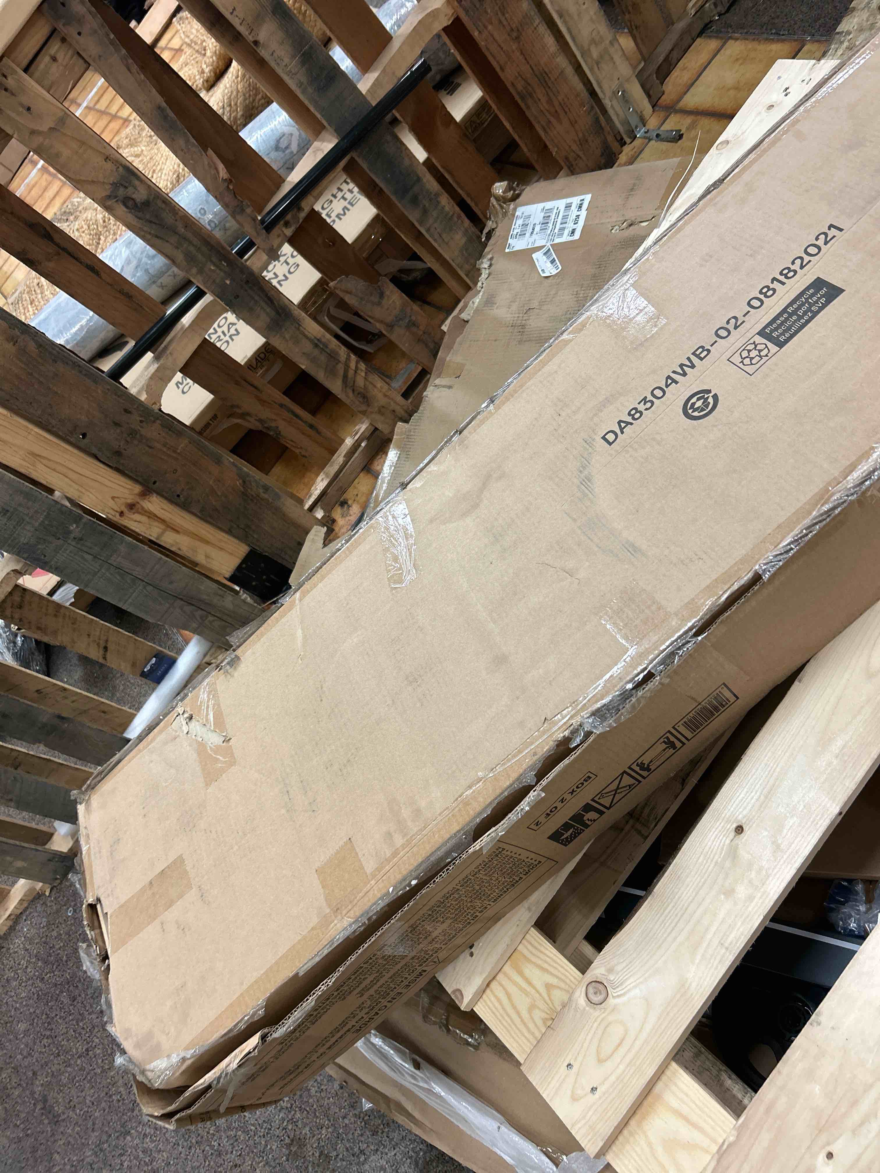 https://s3.amazonaws.com/lotting-images-prod/phillipi/RED4124767_1687534421856.jpeg