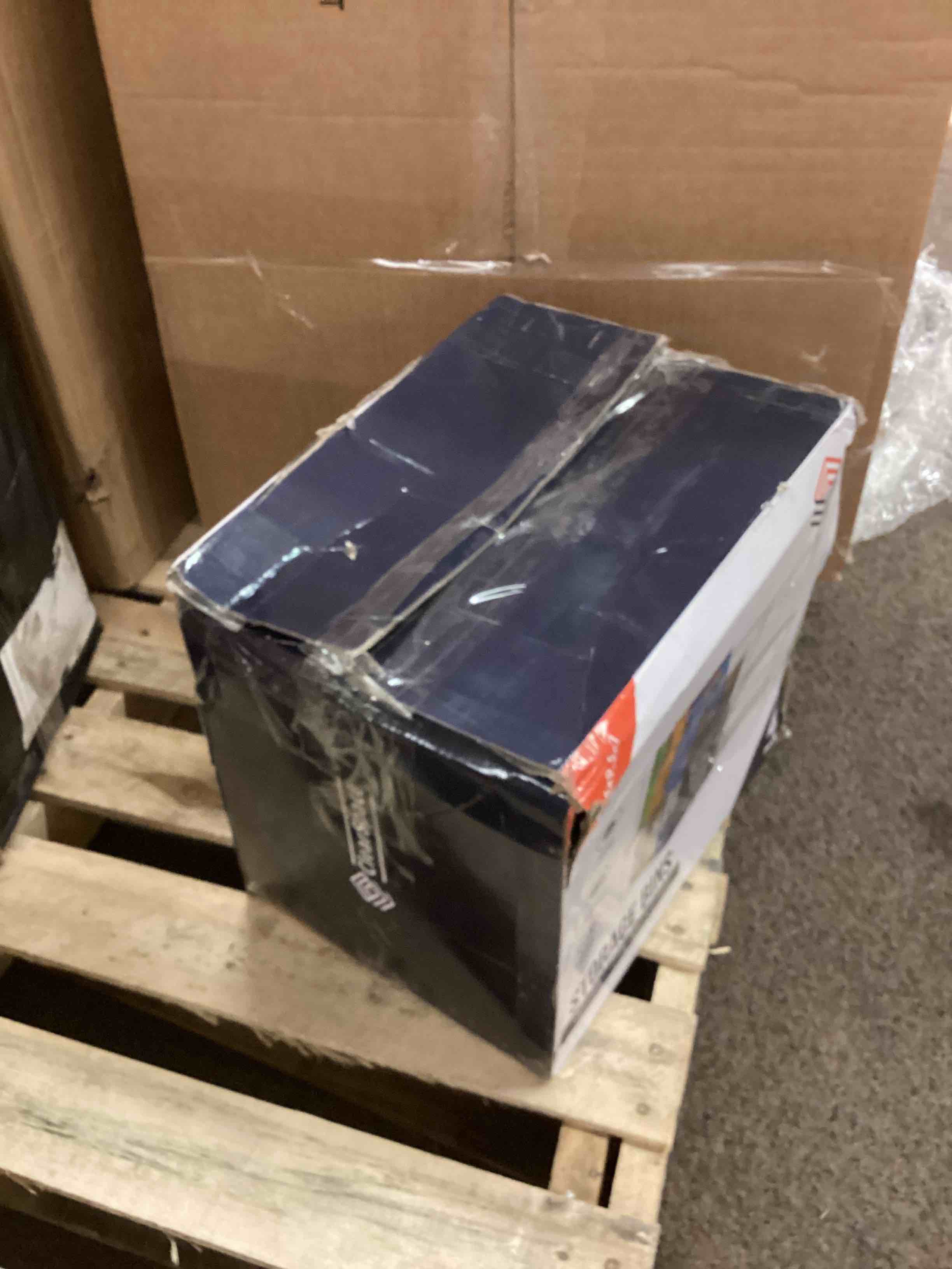 https://s3.amazonaws.com/lotting-images-prod/phillipi/RED4125922_1688055989631.jpeg