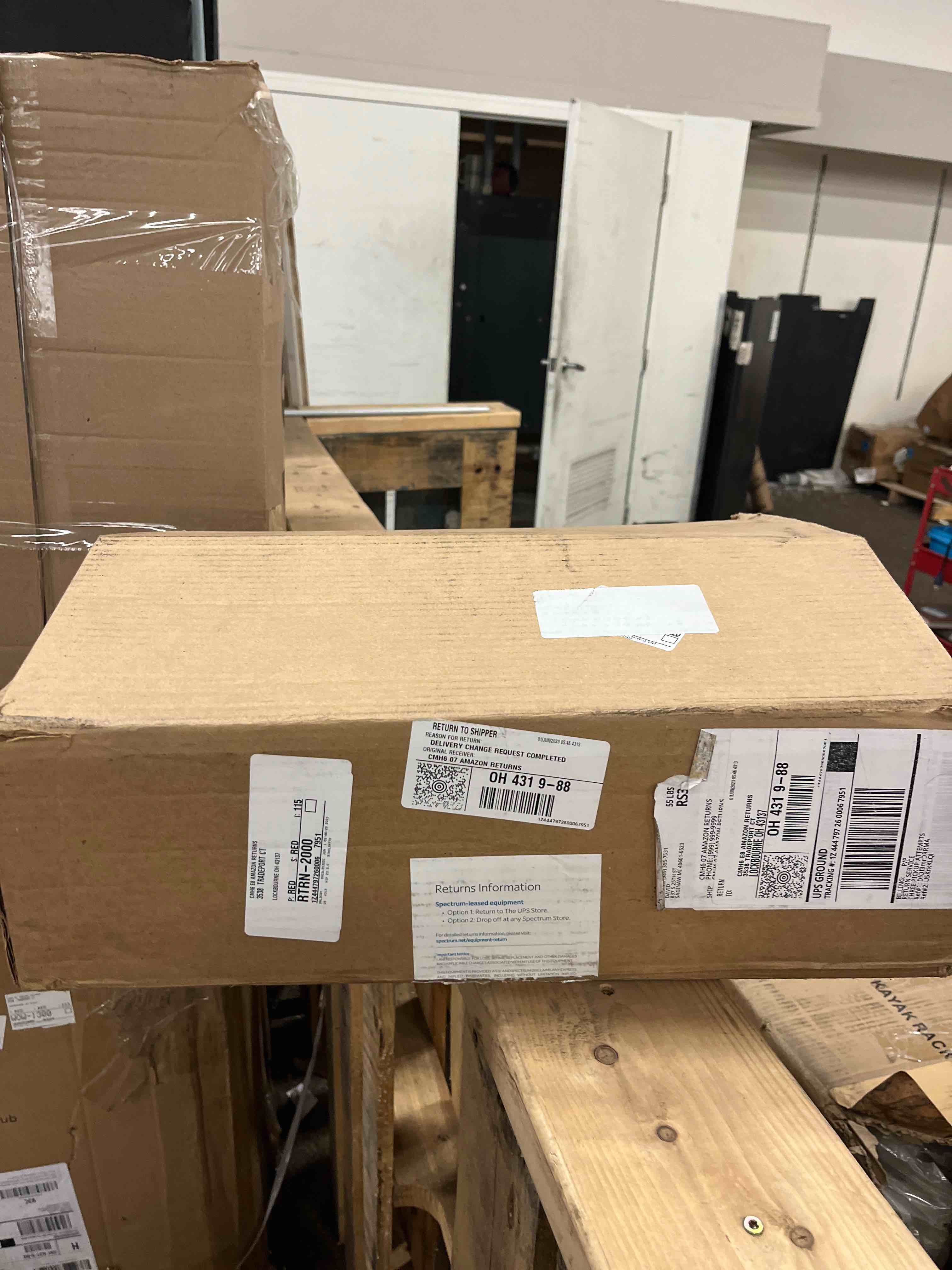 https://s3.amazonaws.com/lotting-images-prod/phillipi/RED4125947_1688401290023.jpeg