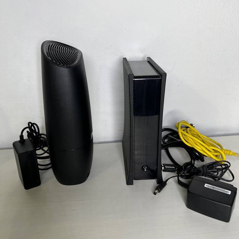 spectrum internet Wi-Fi router  and parts