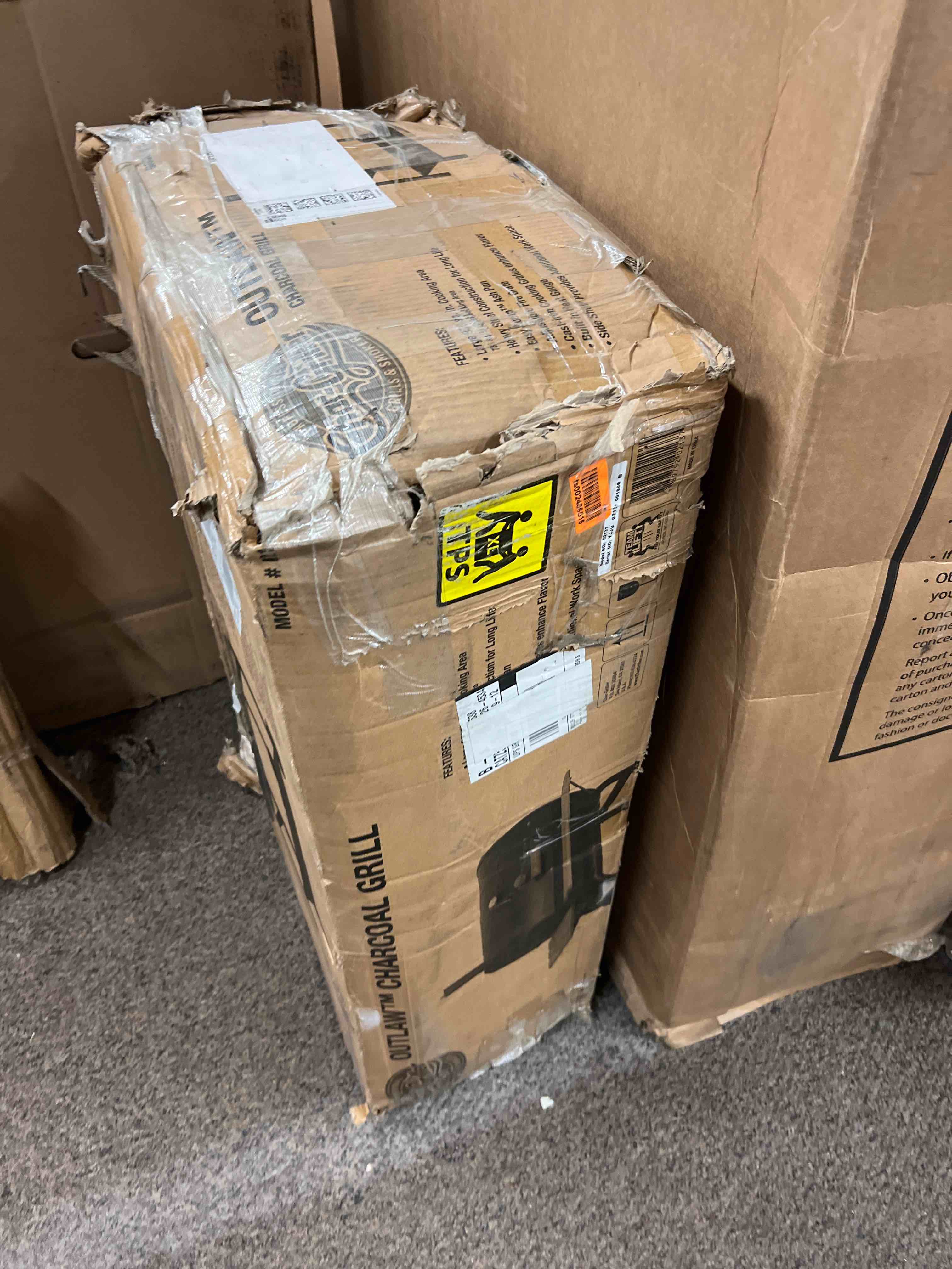 https://s3.amazonaws.com/lotting-images-prod/phillipi/RED4126725_1690384272204.jpeg