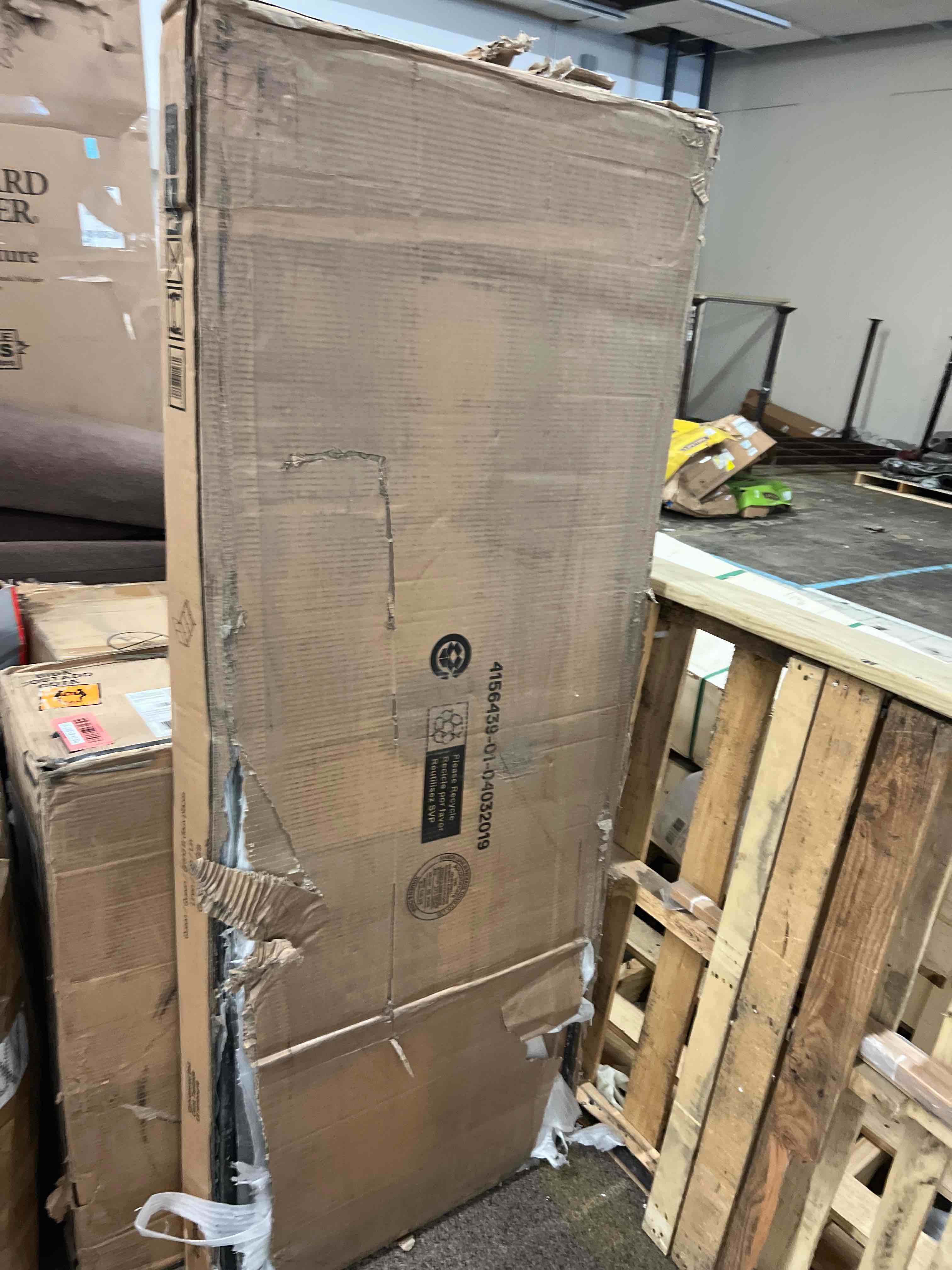 https://s3.amazonaws.com/lotting-images-prod/phillipi/RED4126732_1690384559373.jpeg
