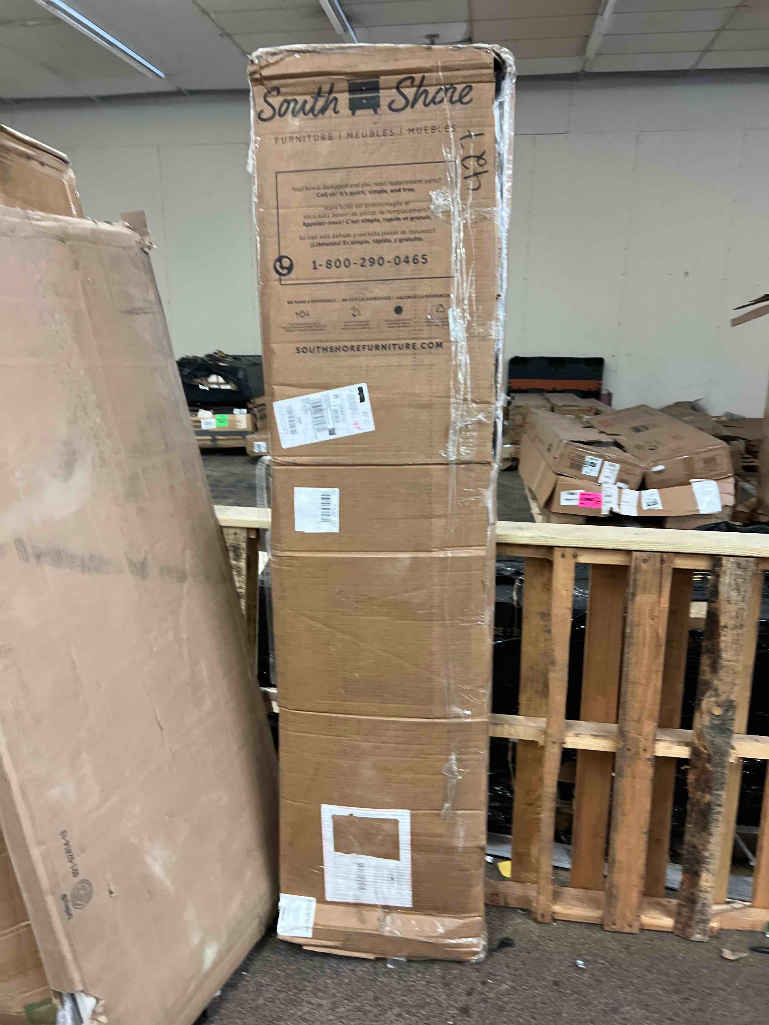 https://s3.amazonaws.com/lotting-images-prod/phillipi/RED4126737_1690385434095.jpeg