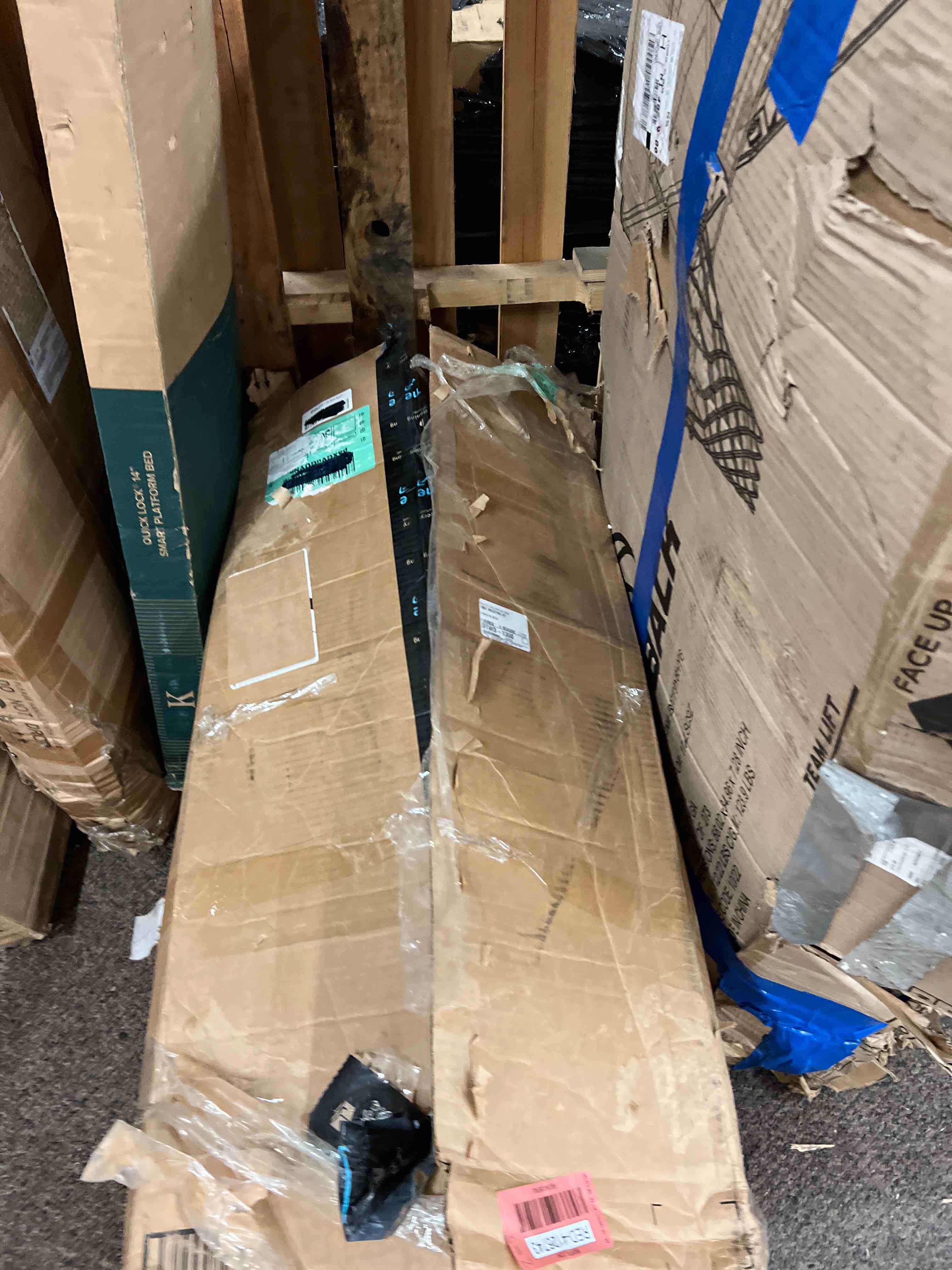 https://s3.amazonaws.com/lotting-images-prod/phillipi/RED4126743_1690396531274.jpeg
